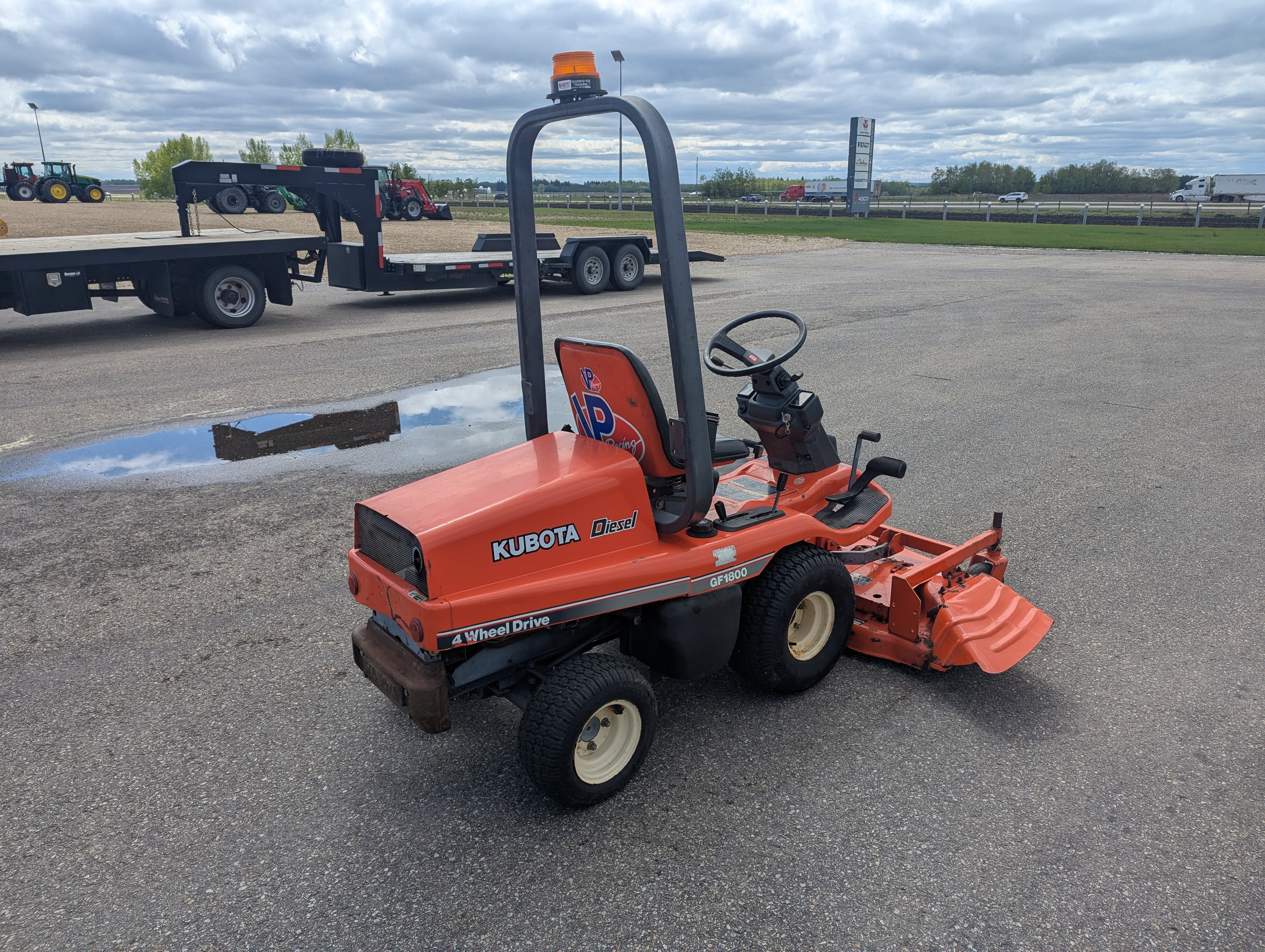 Kubota GF1800 Mower/Front Deck