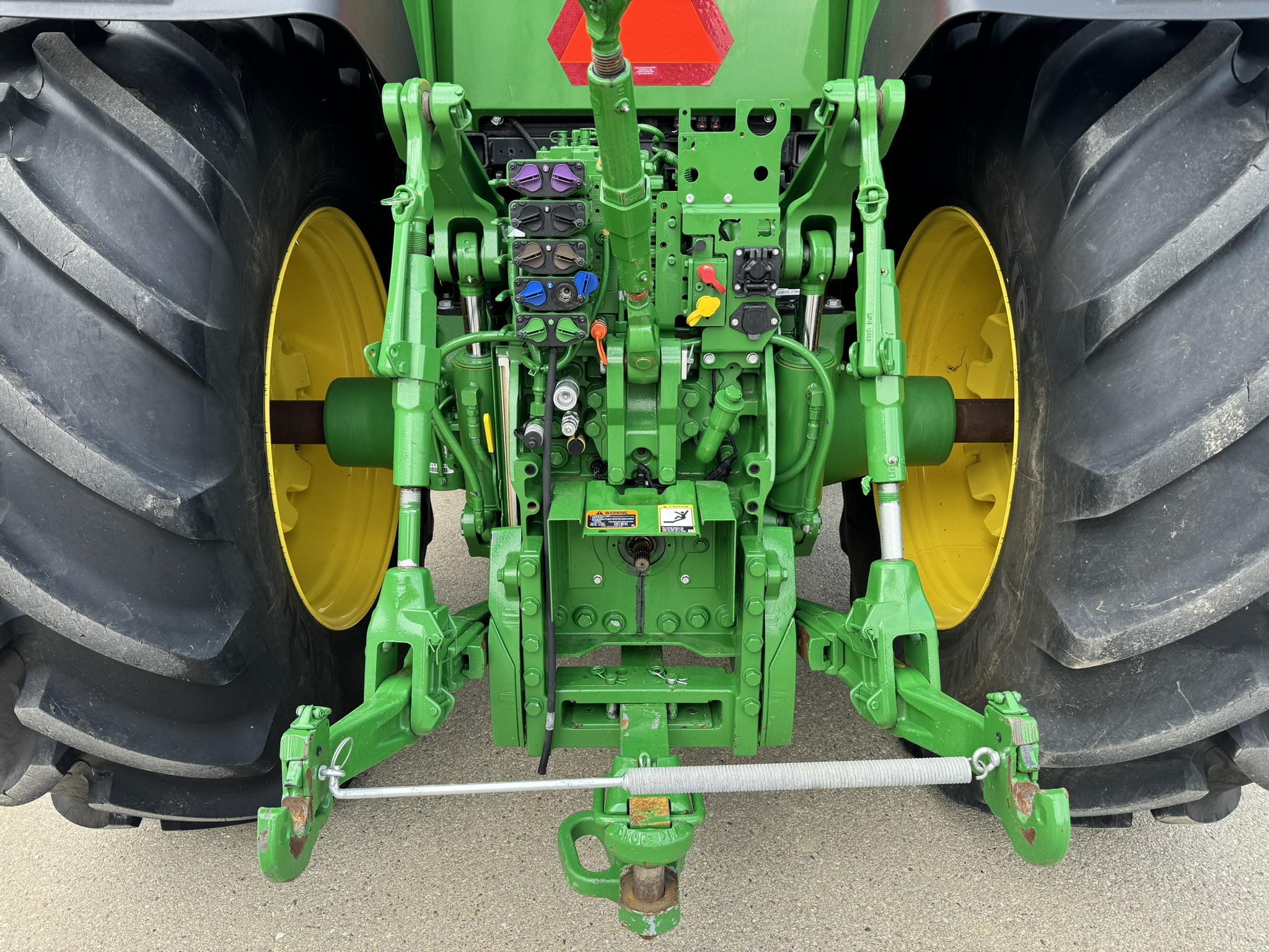 2023 John Deere 7R 310 Tractor
