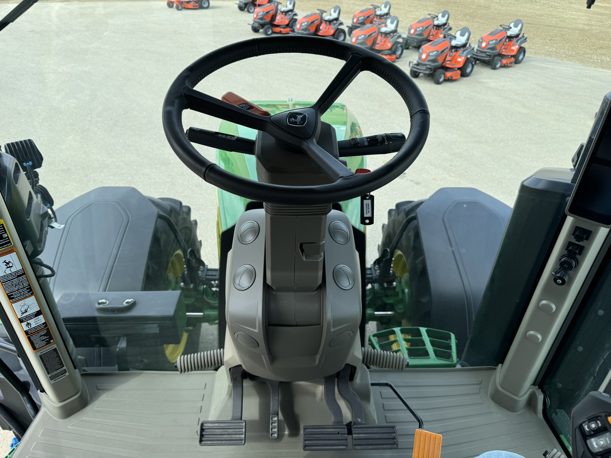 2023 John Deere 7R 310 Tractor