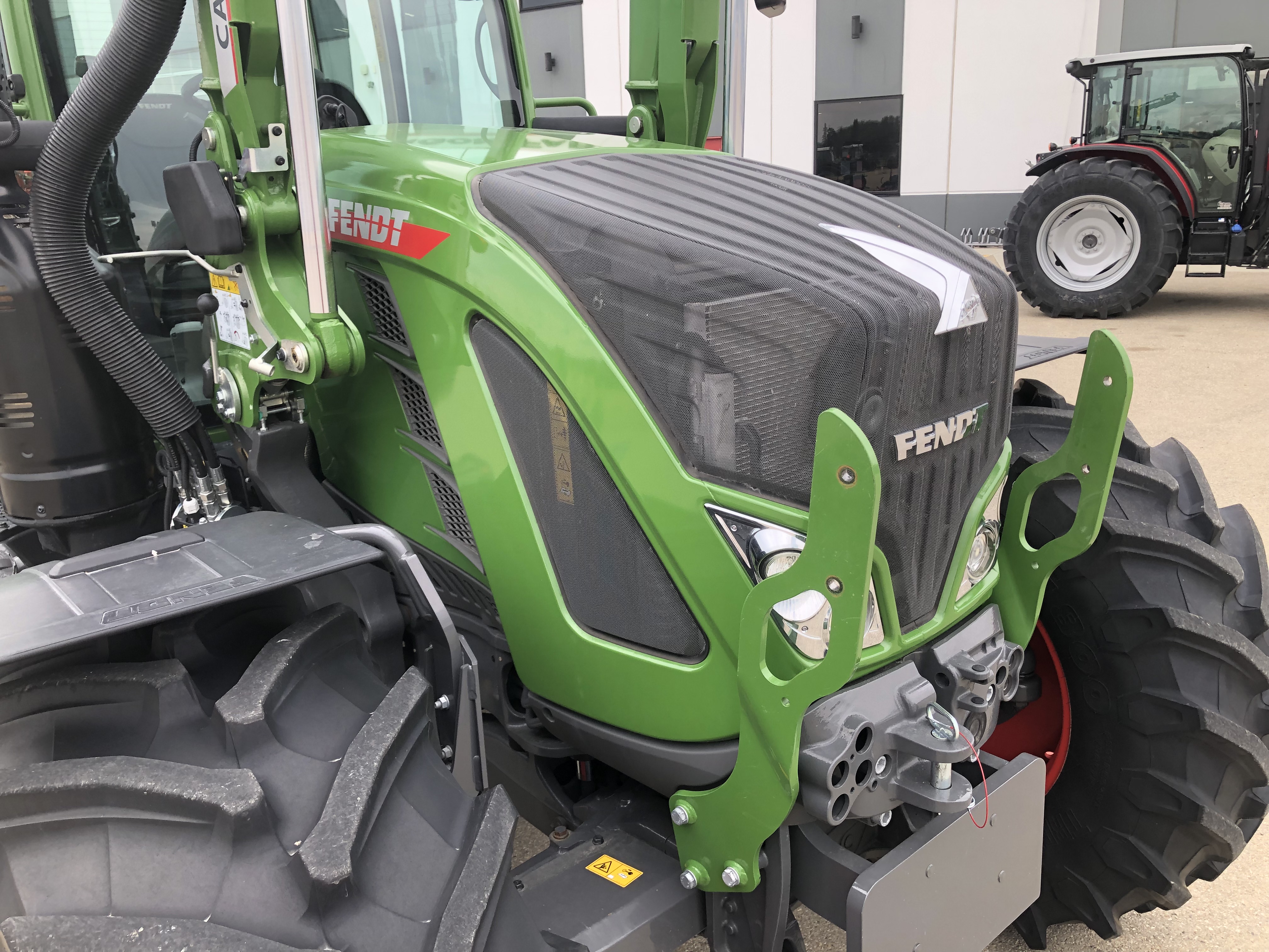 2023 Fendt 718 Gen6 Tractor