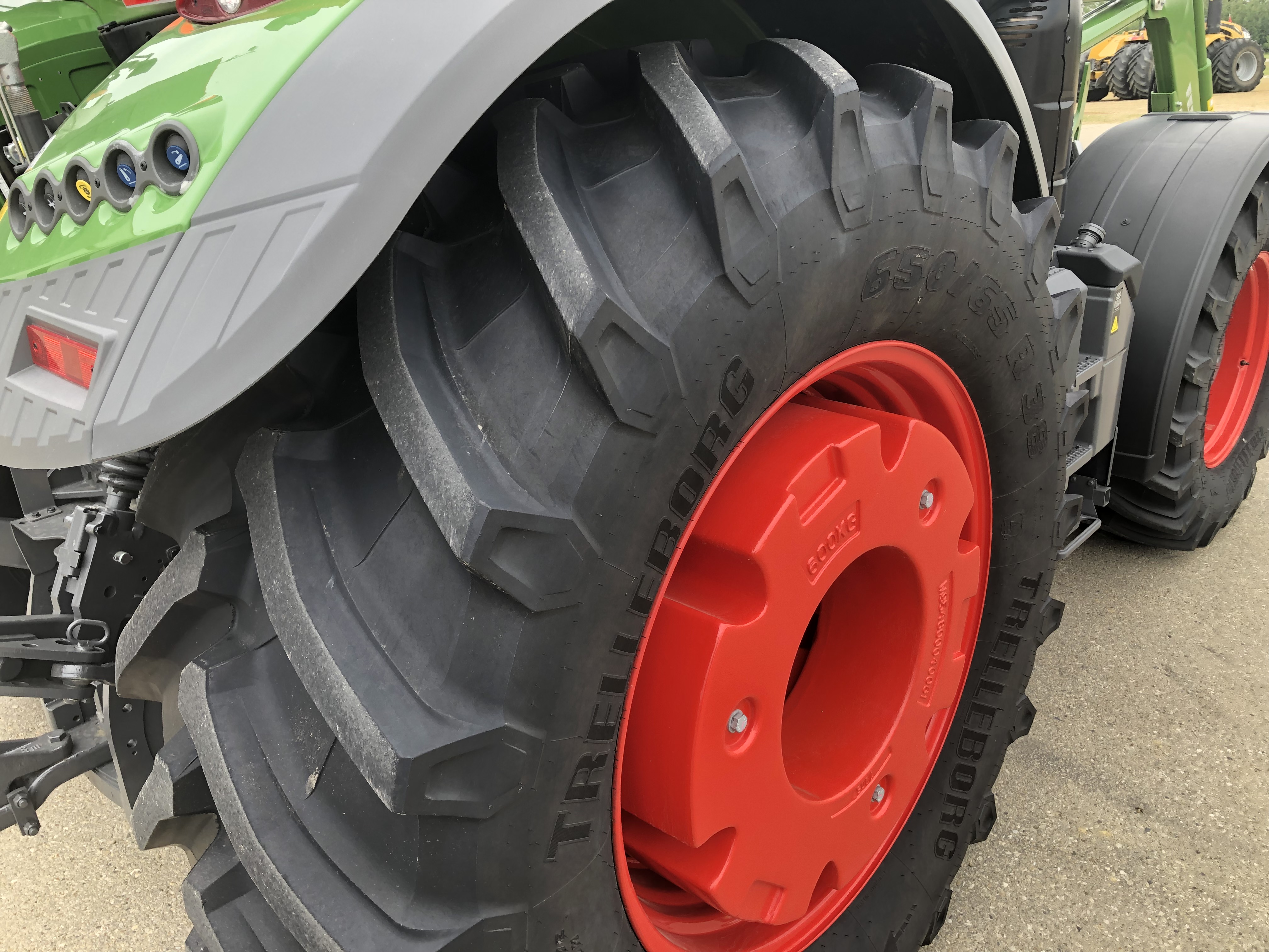 2023 Fendt 718 Gen6 Tractor