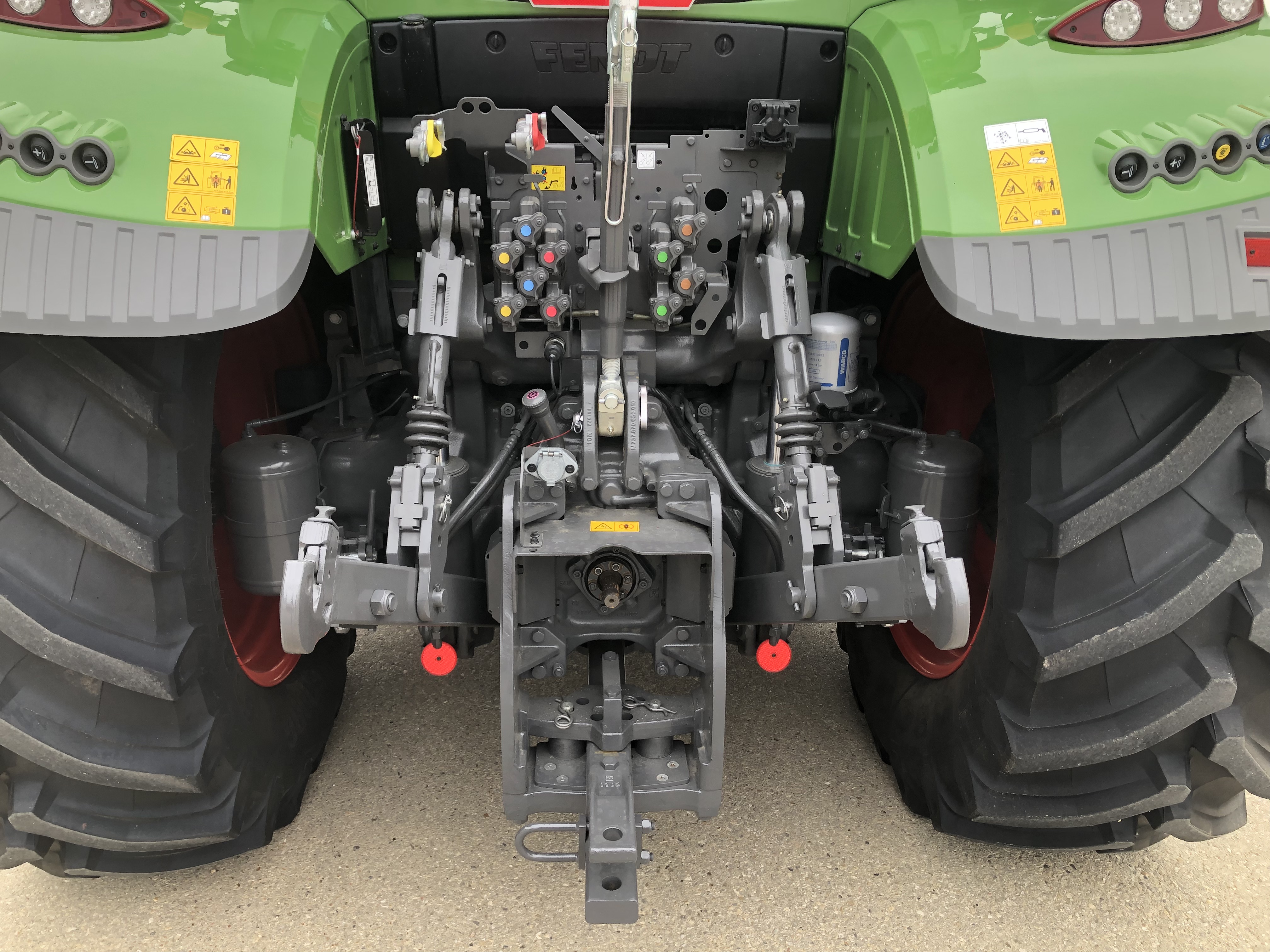 2023 Fendt 718 Gen6 Tractor