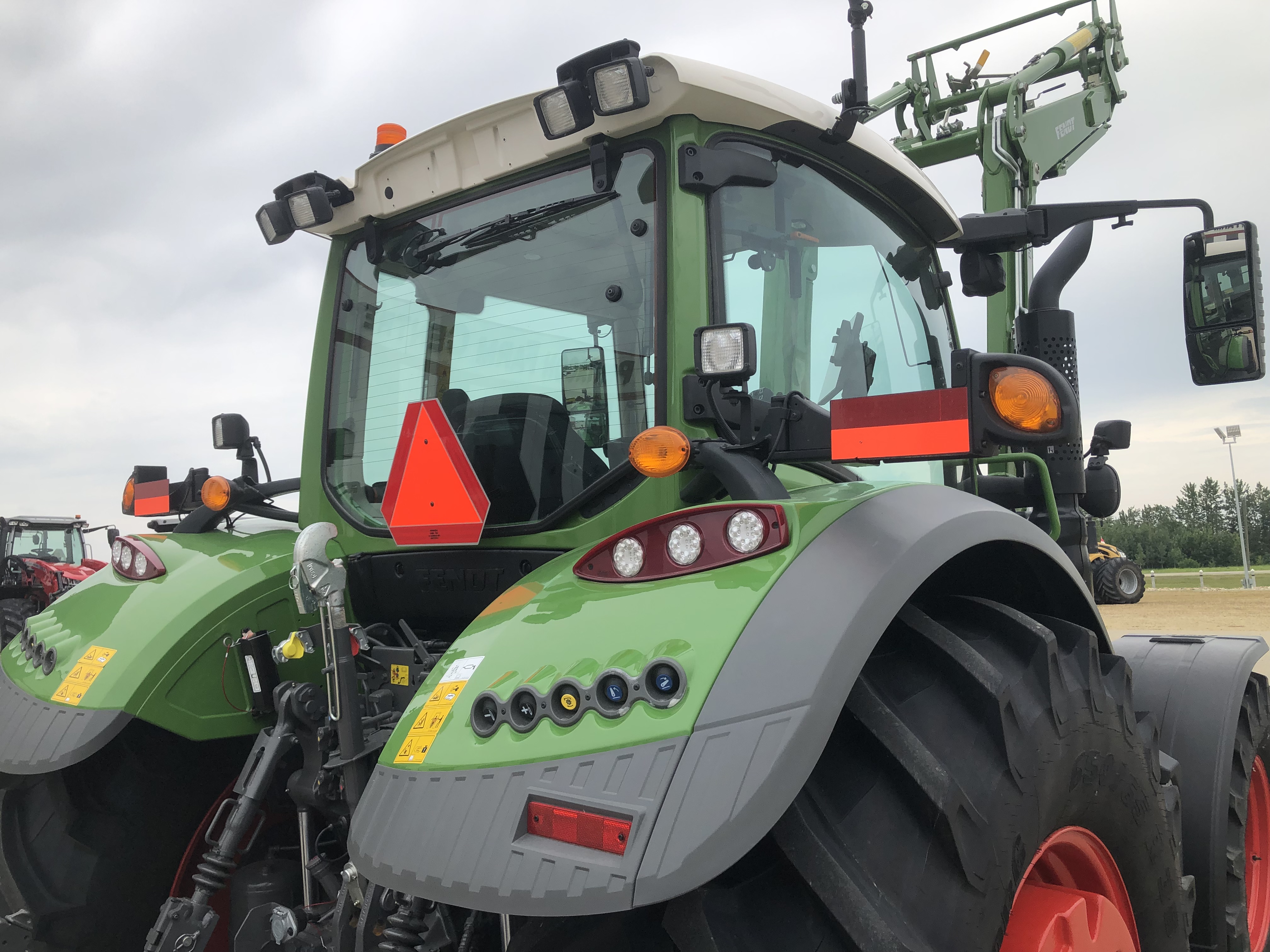 2023 Fendt 718 Gen6 Tractor