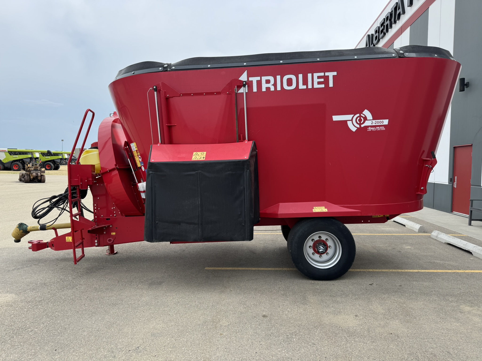 2021 Trioliet SOLOMIX P2-2000ZK Vertical Feed Mixer