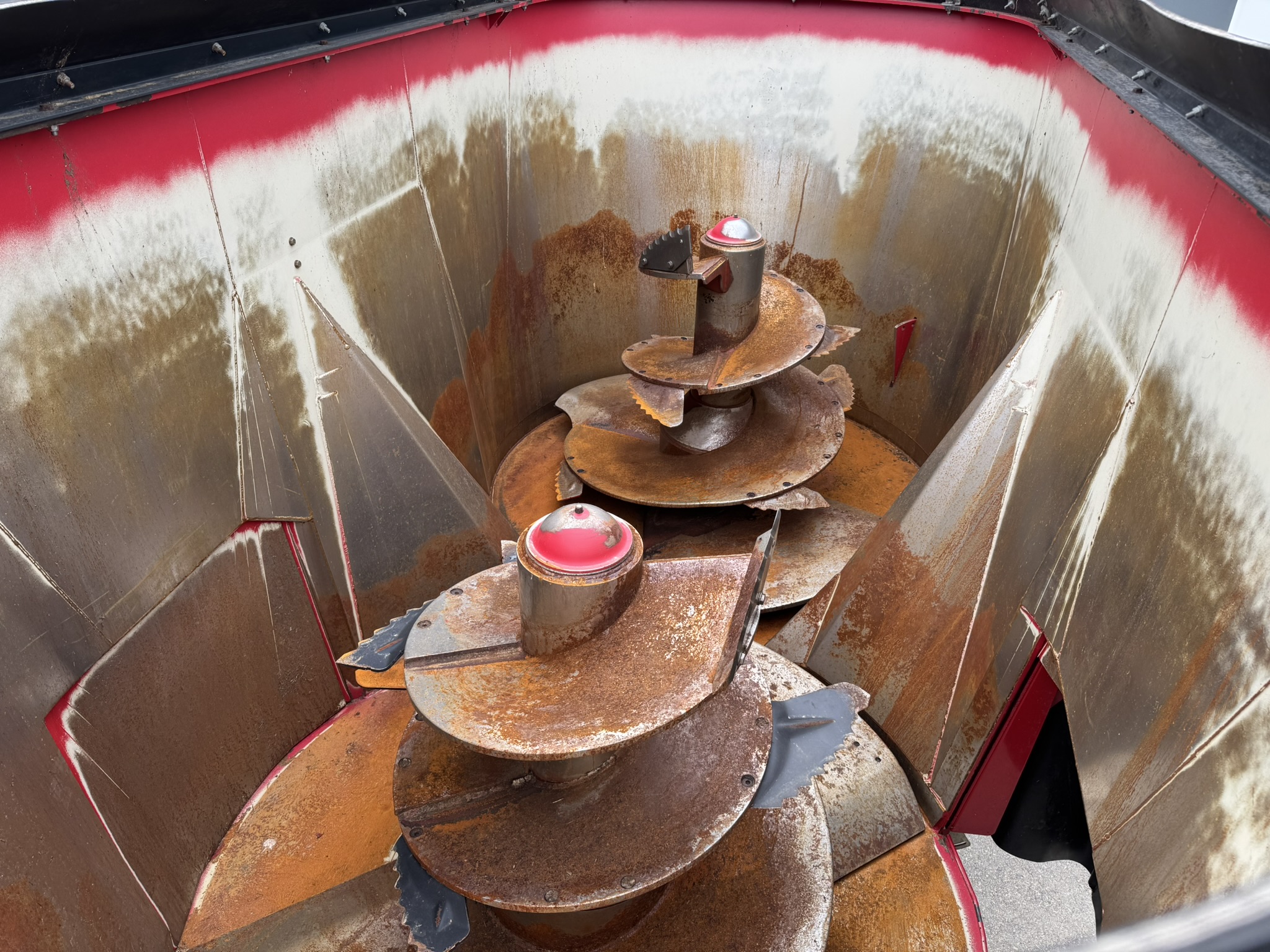 2021 Trioliet SOLOMIX P2-2000ZK Vertical Feed Mixer