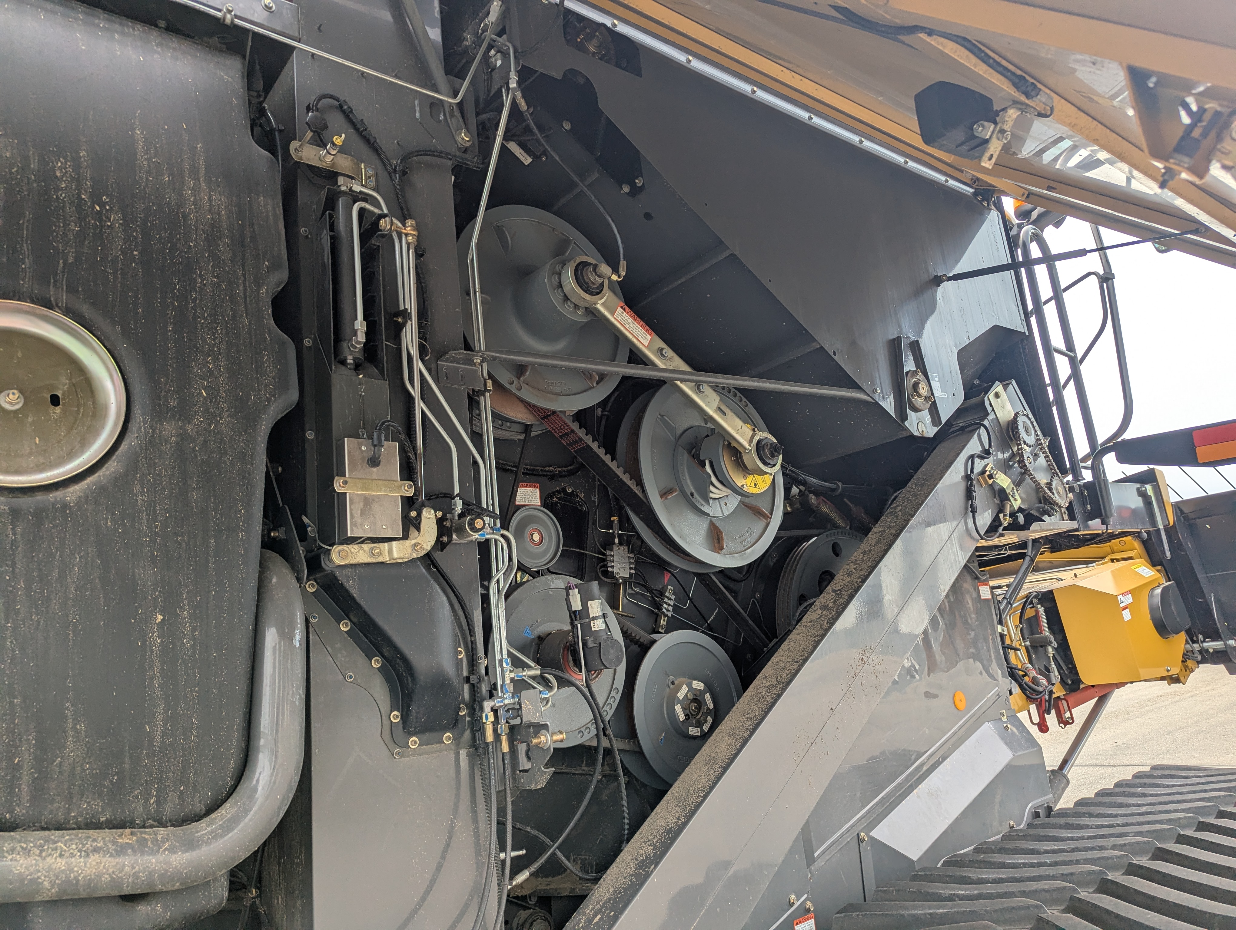 2016 CLAAS 780TT Combine