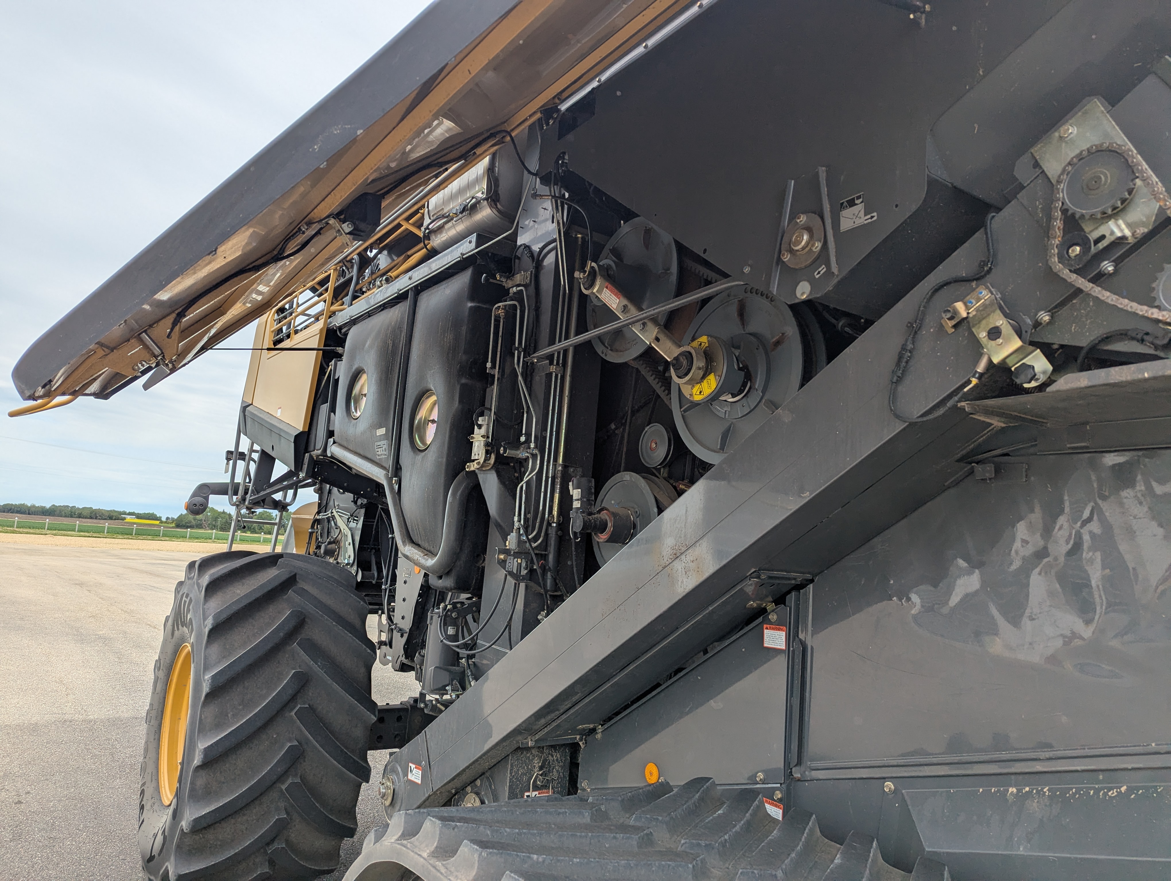 2016 CLAAS 780TT Combine