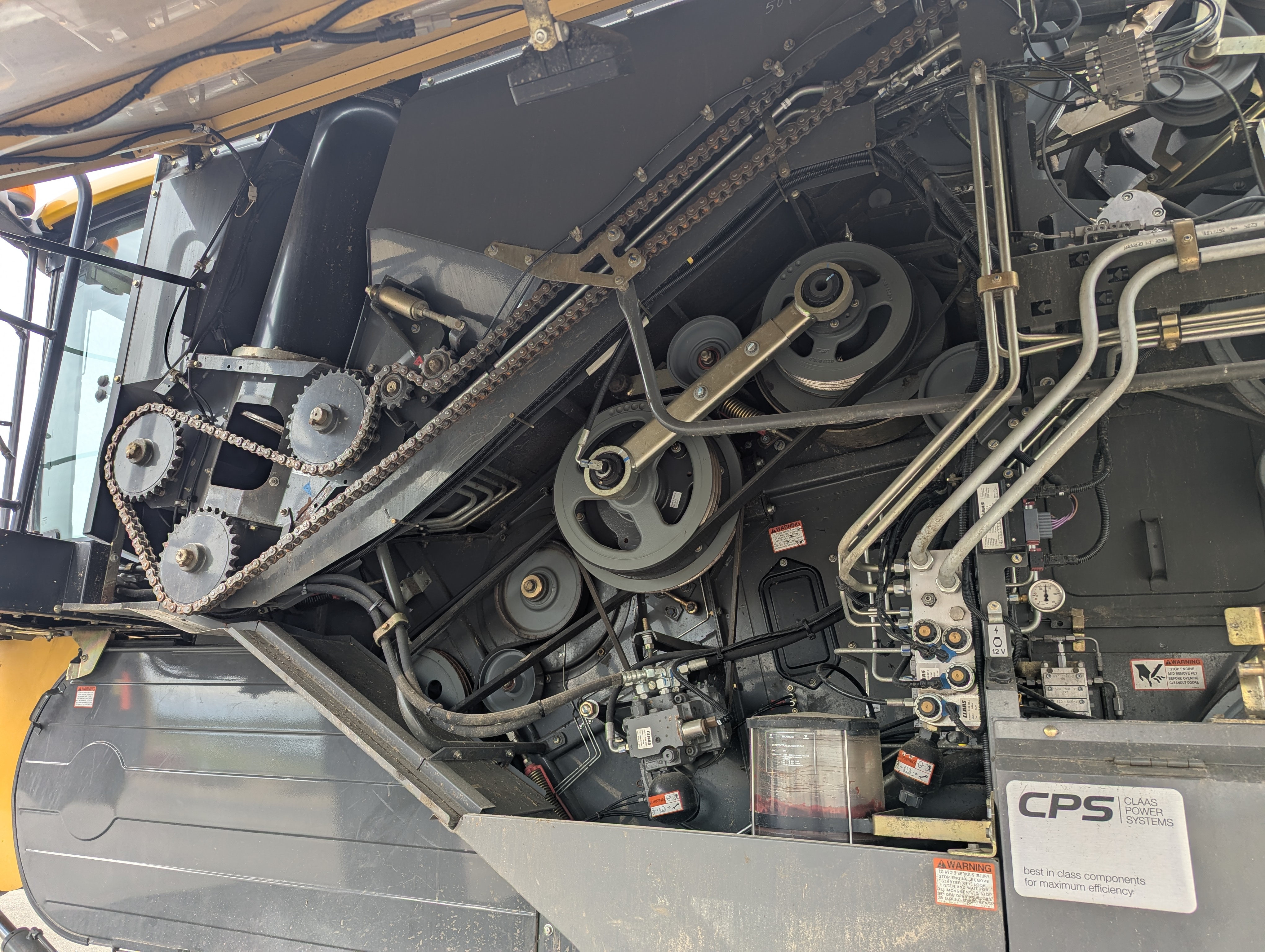 2016 CLAAS 780TT Combine