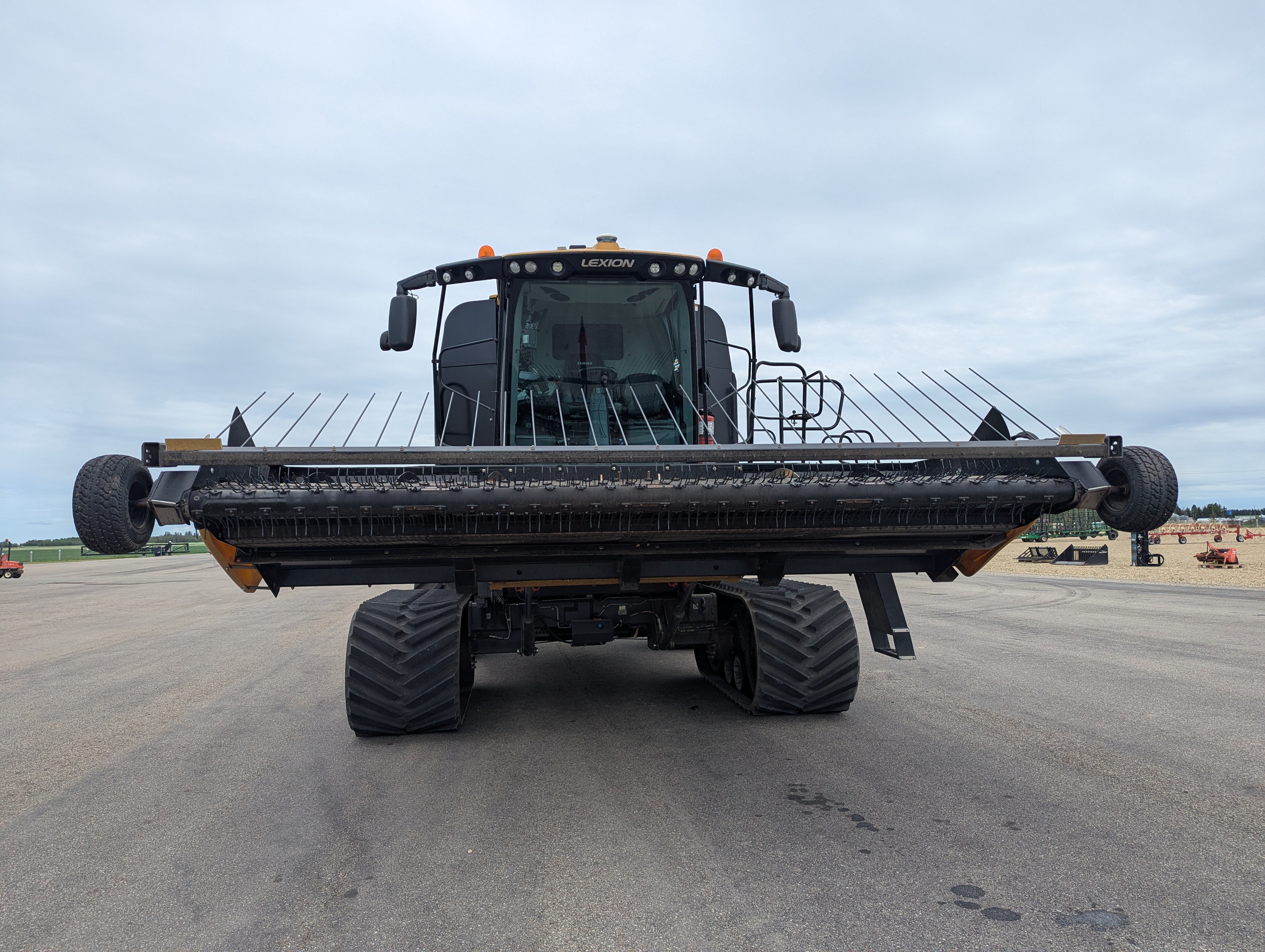 2016 CLAAS 780TT Combine