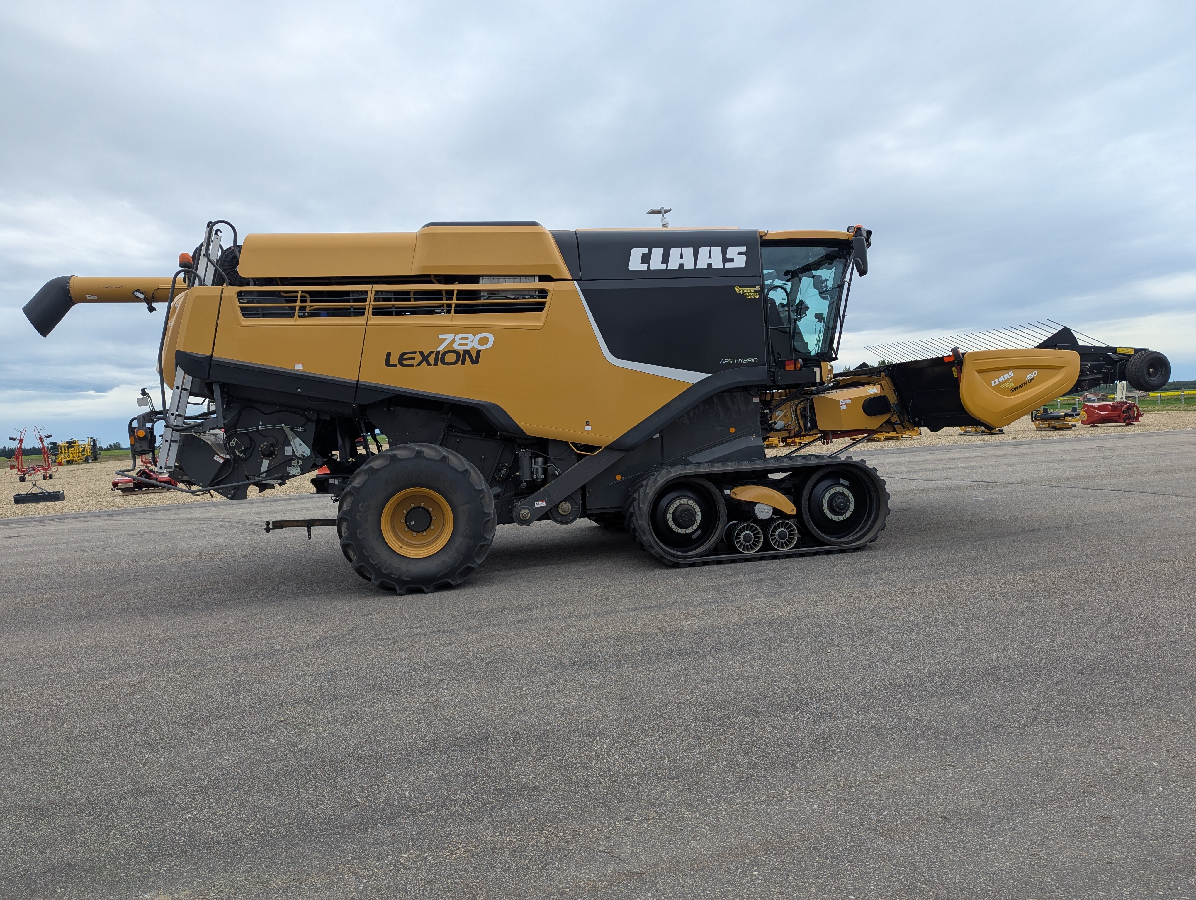 2016 CLAAS 780TT Combine