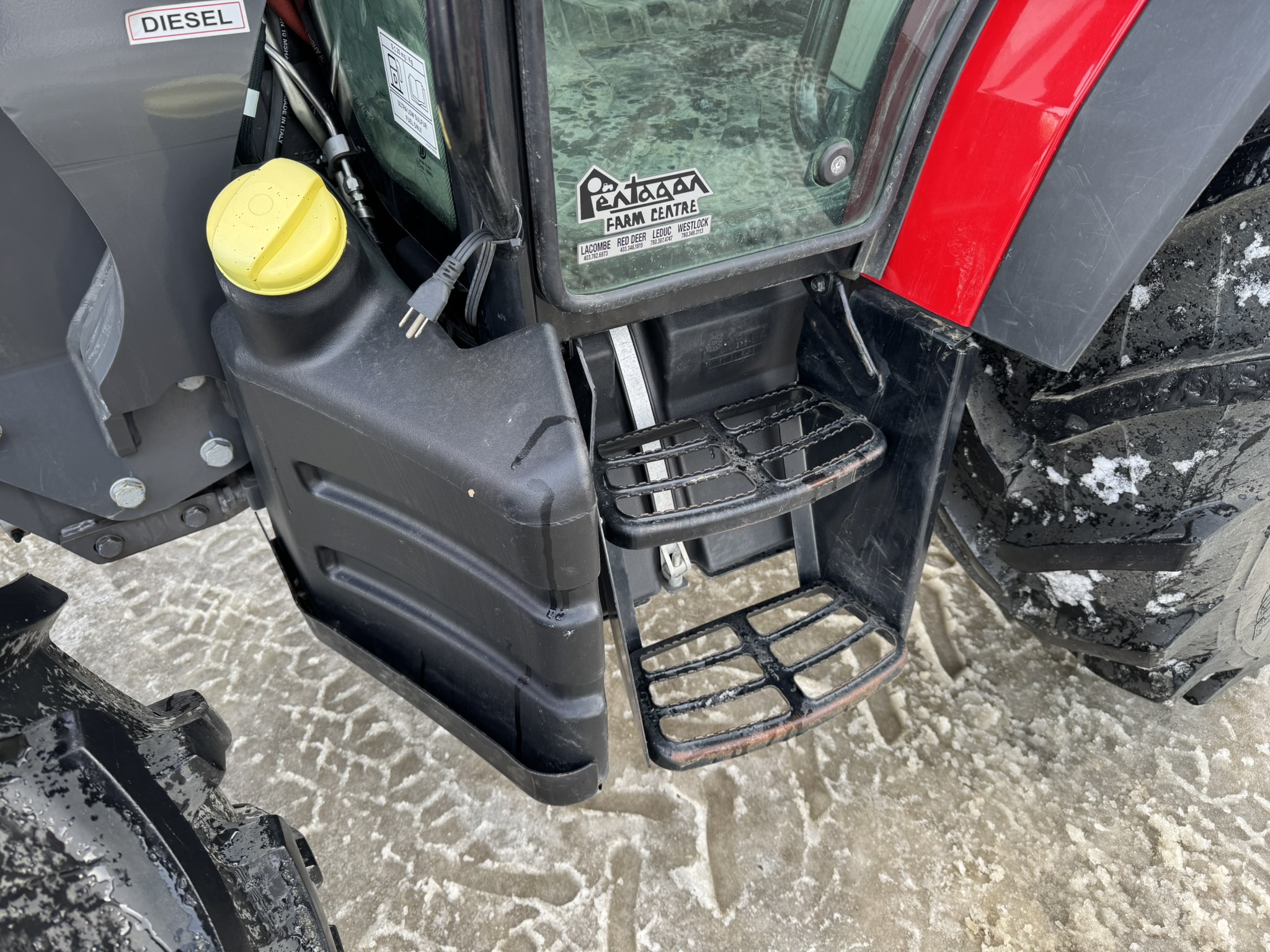 2022 Massey Ferguson 4710 Tractor