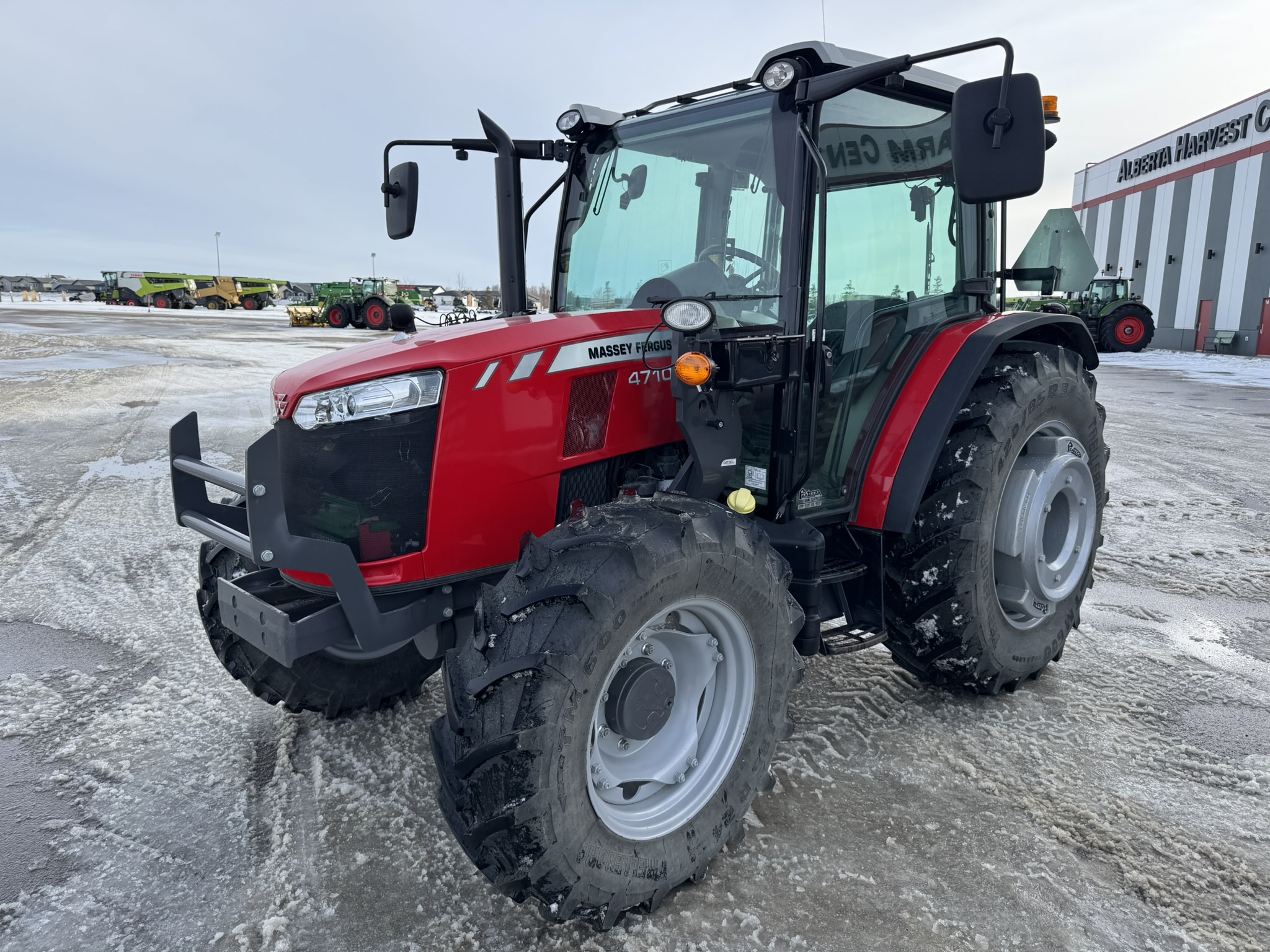 2022 Massey Ferguson 4710 Tractor