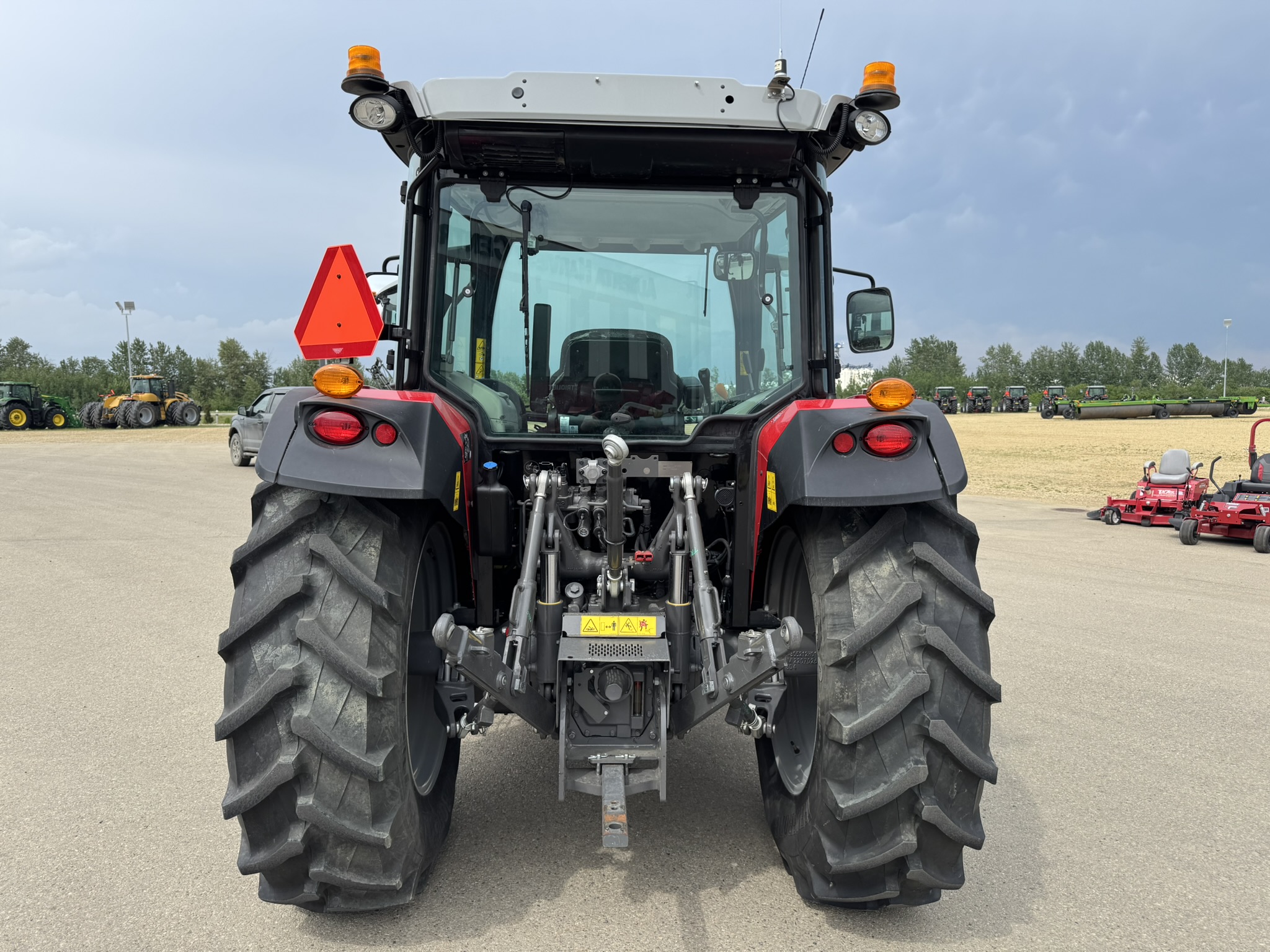 2022 Massey Ferguson 4710 Tractor