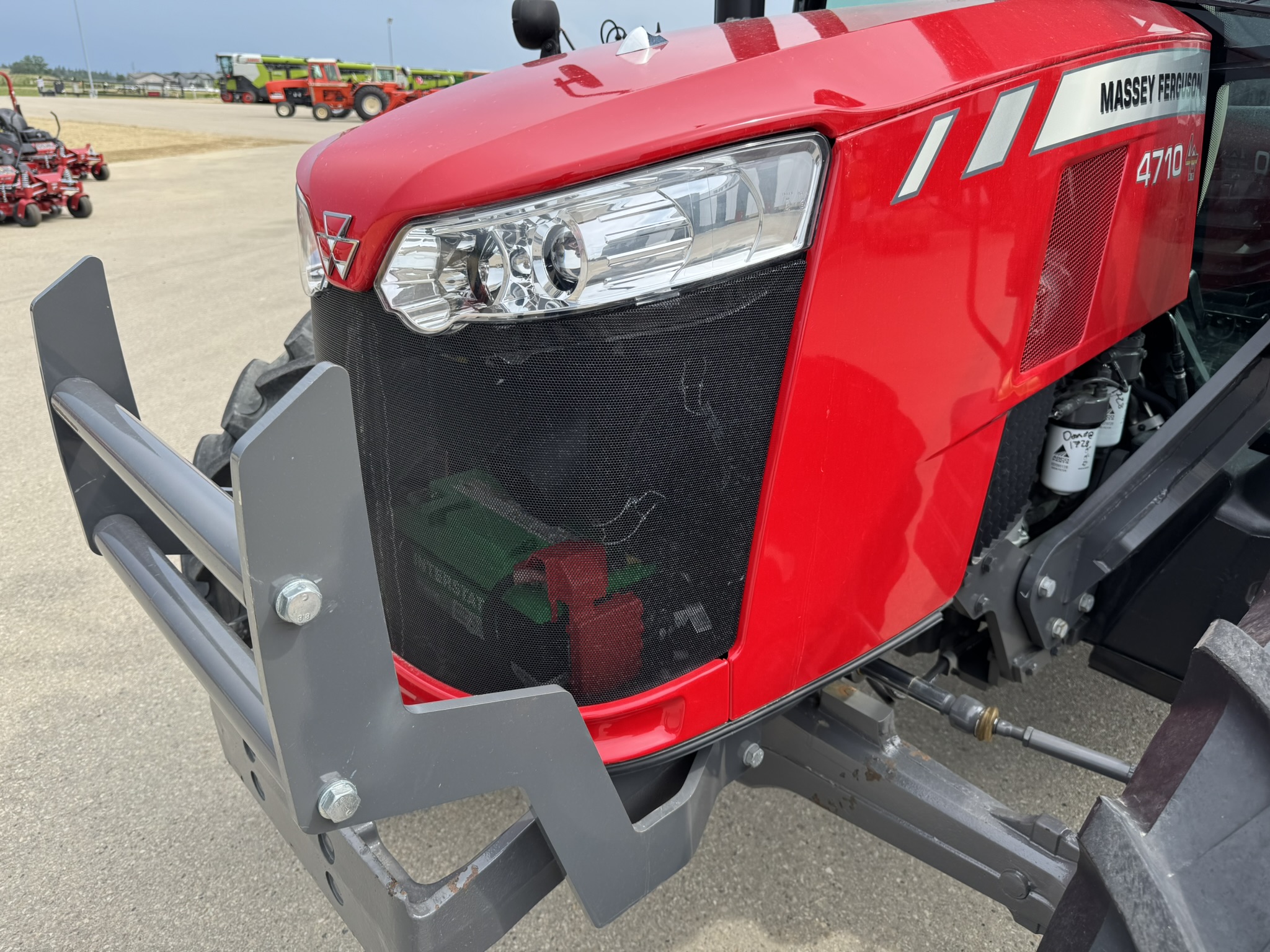 2022 Massey Ferguson 4710 Tractor