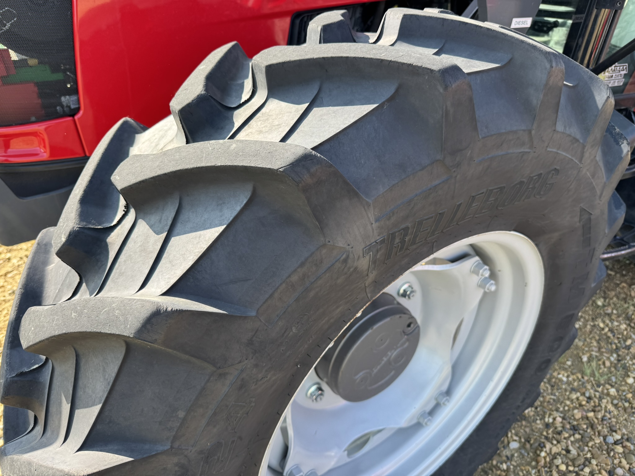 2022 Massey Ferguson 4710 Tractor