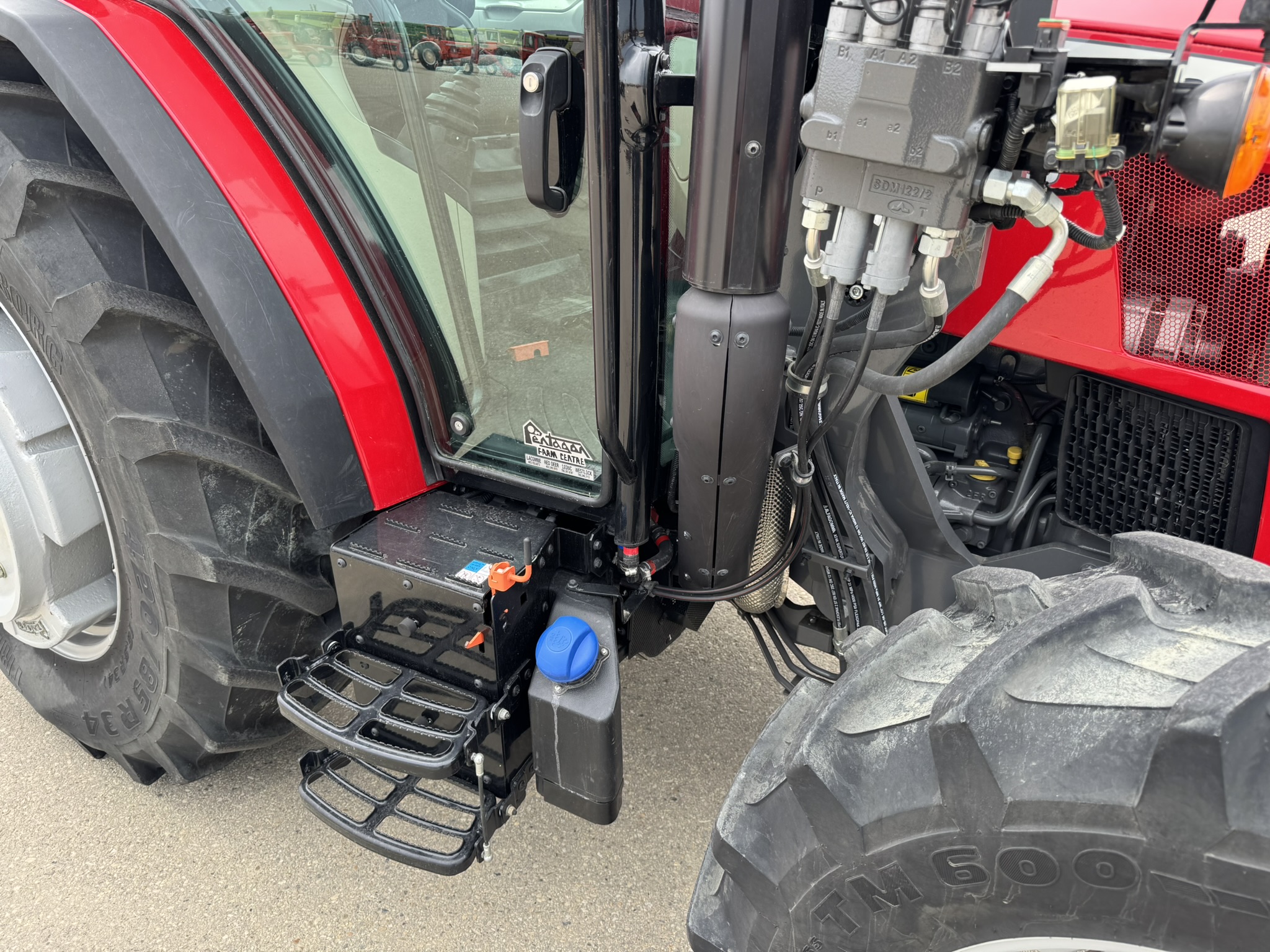 2022 Massey Ferguson 4710 Tractor