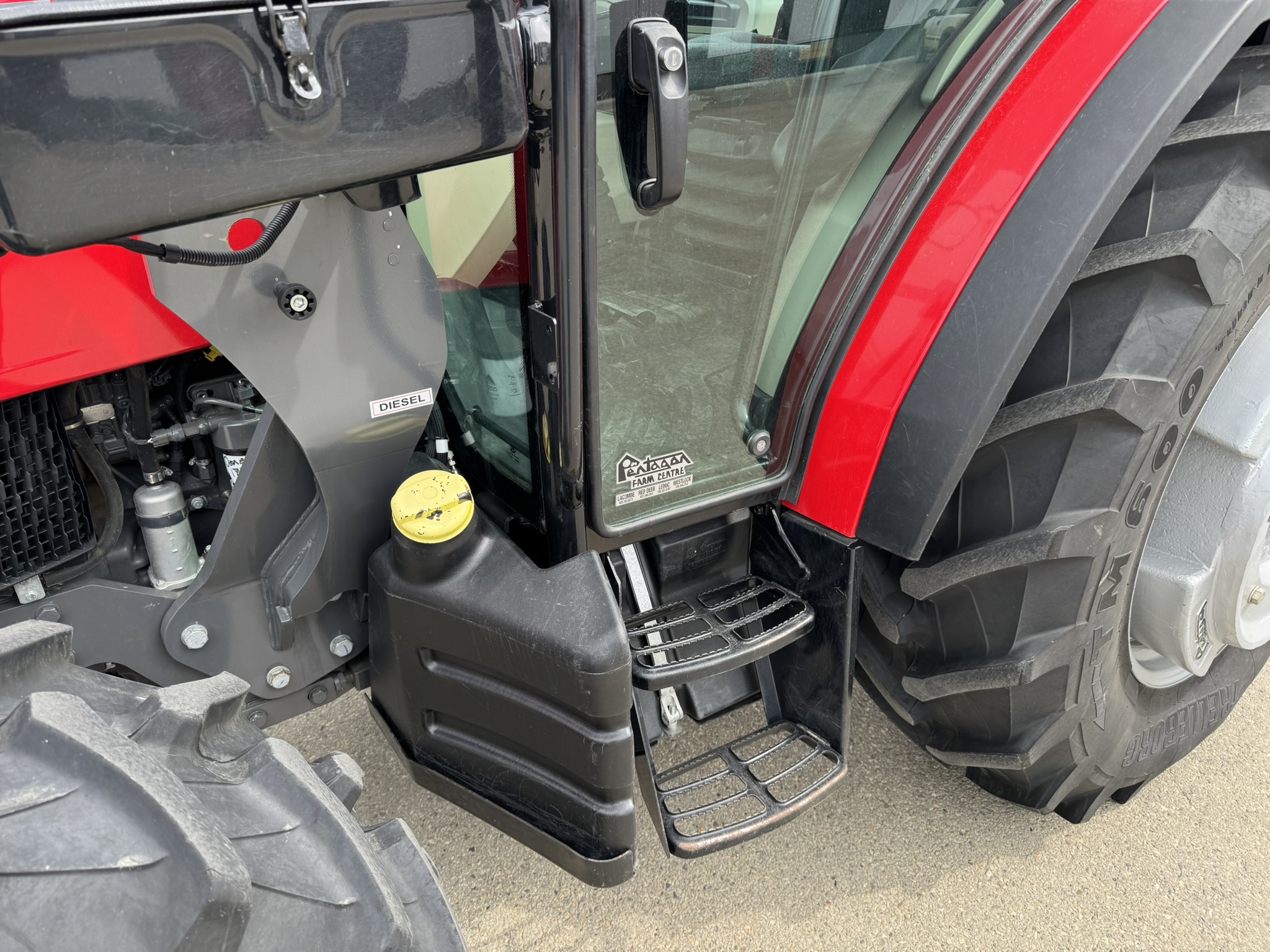2022 Massey Ferguson 4710 Tractor