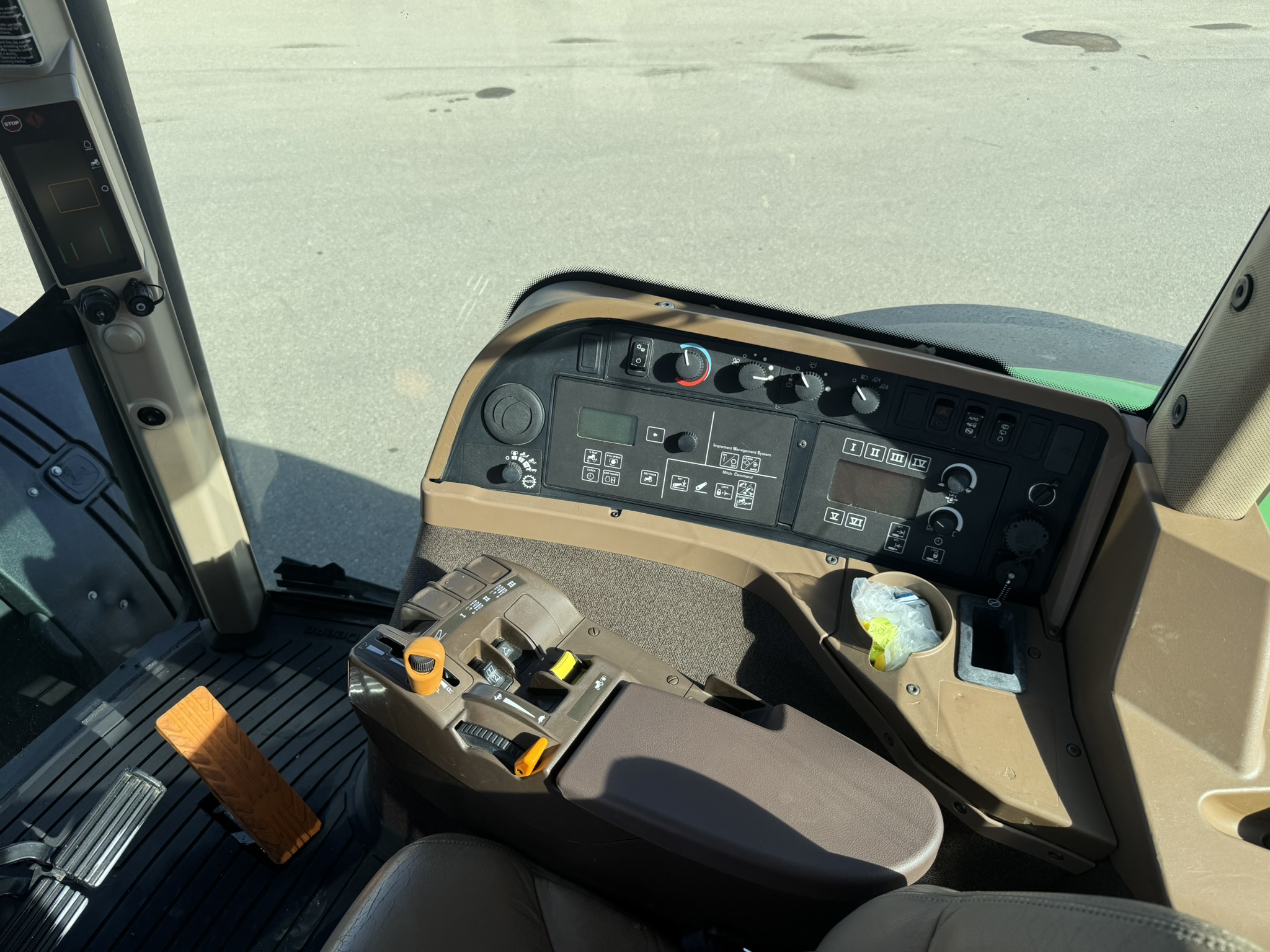 2010 John Deere 7930 Tractor