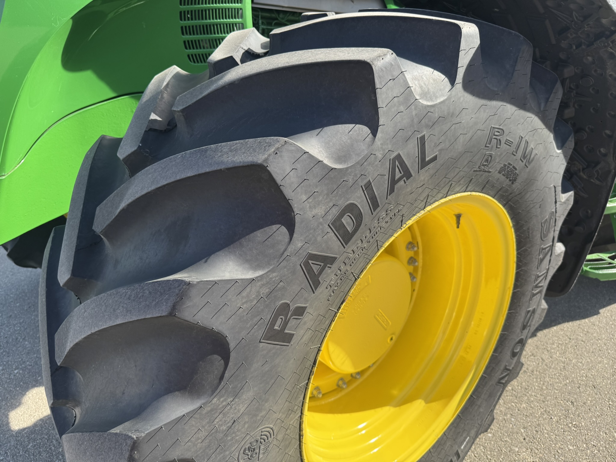 2010 John Deere 7930 Tractor