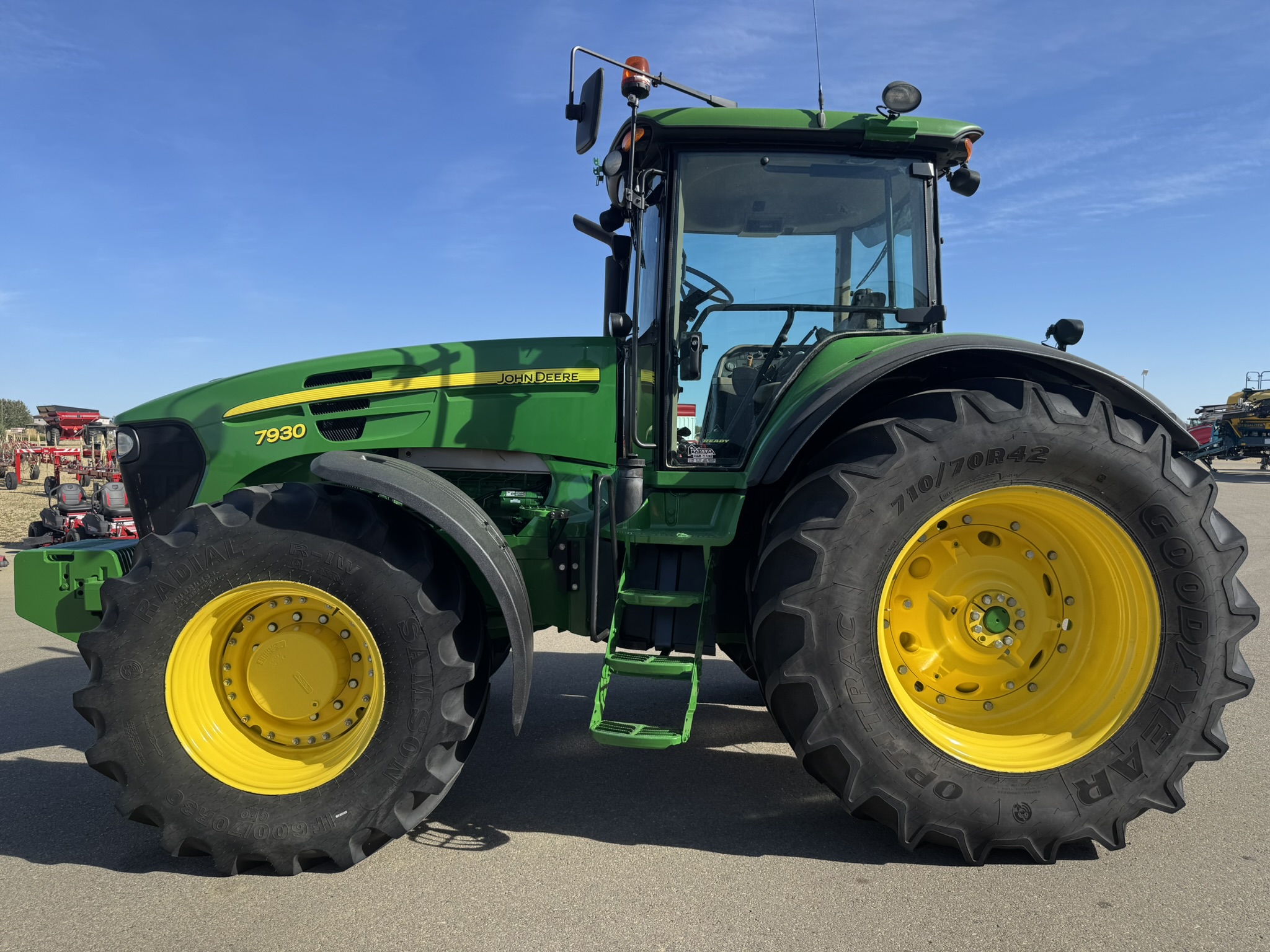 2010 John Deere 7930 Tractor