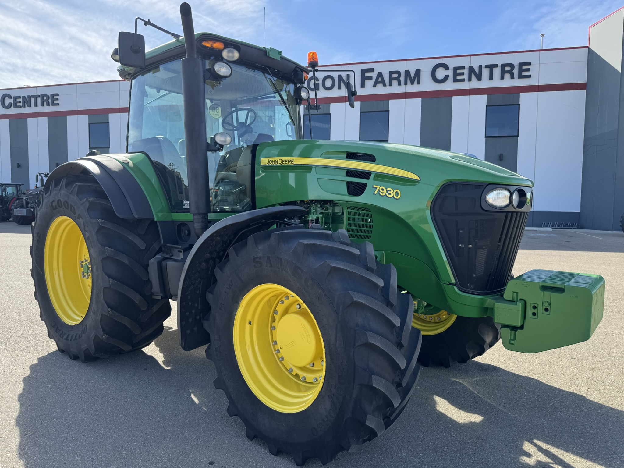 2010 John Deere 7930 Tractor