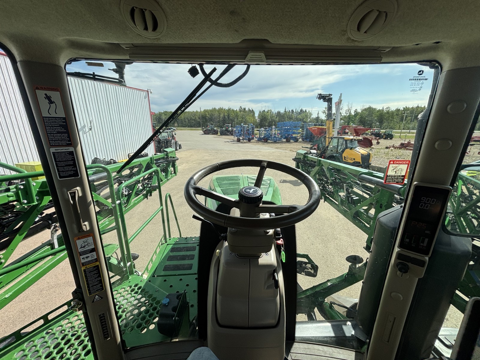 2016 John Deere R4038 Sprayer/High Clearance