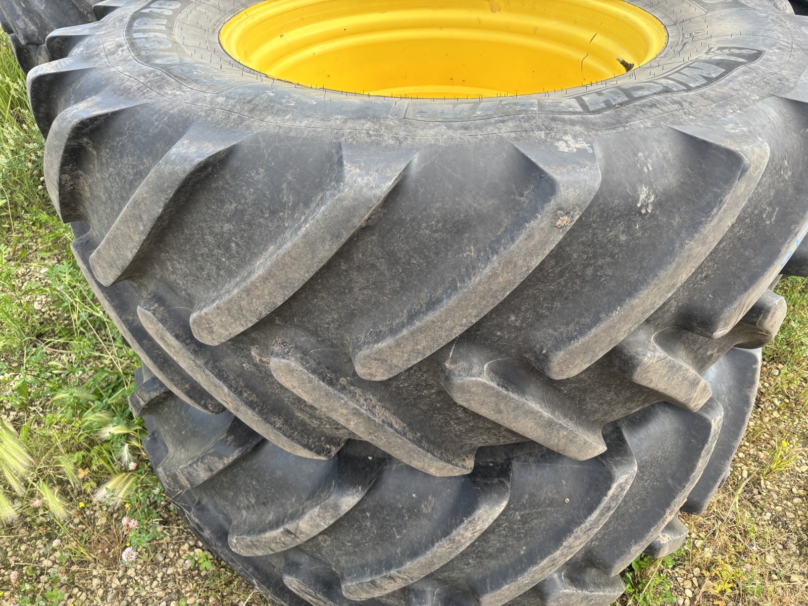 2016 John Deere R4038 Sprayer/High Clearance