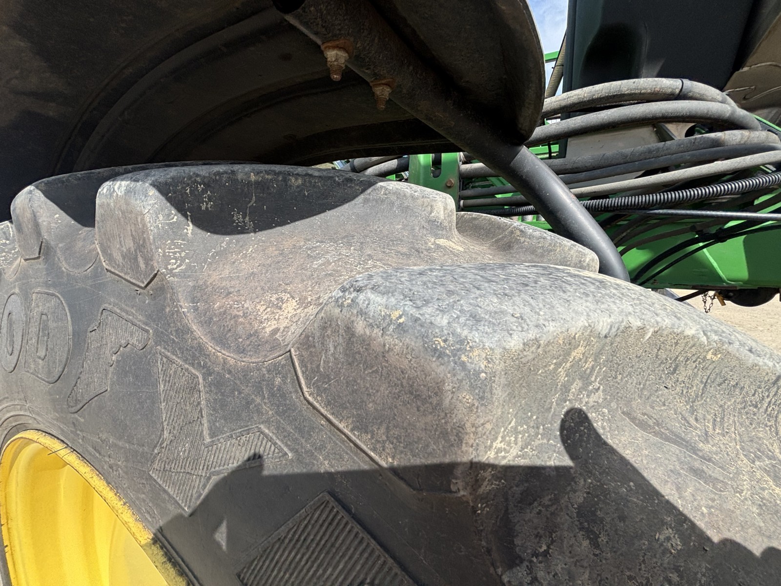 2016 John Deere R4038 Sprayer/High Clearance