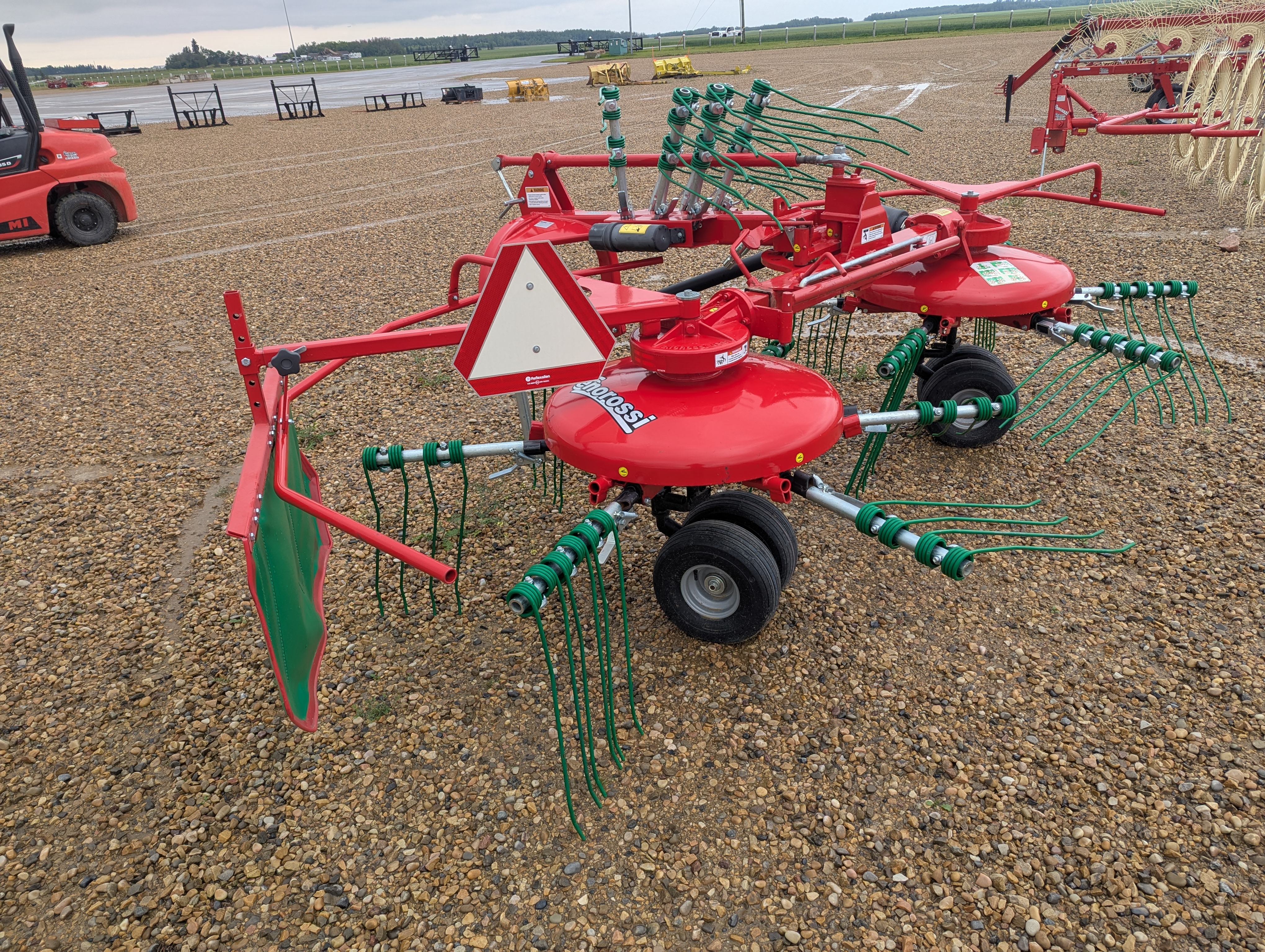 2023 Enorossi DR420 Tedder Rake