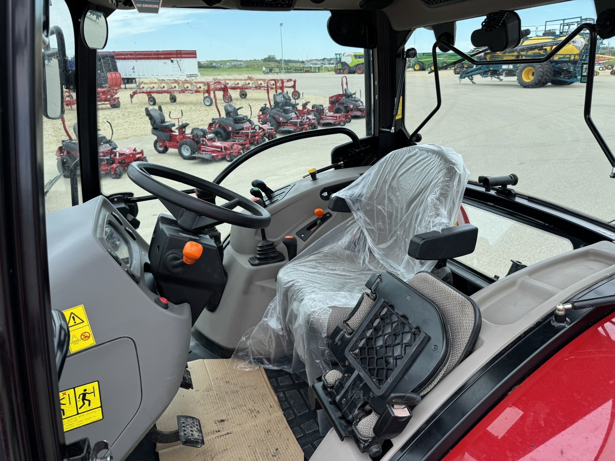 2022 Case IH Farmall 115A Tractor