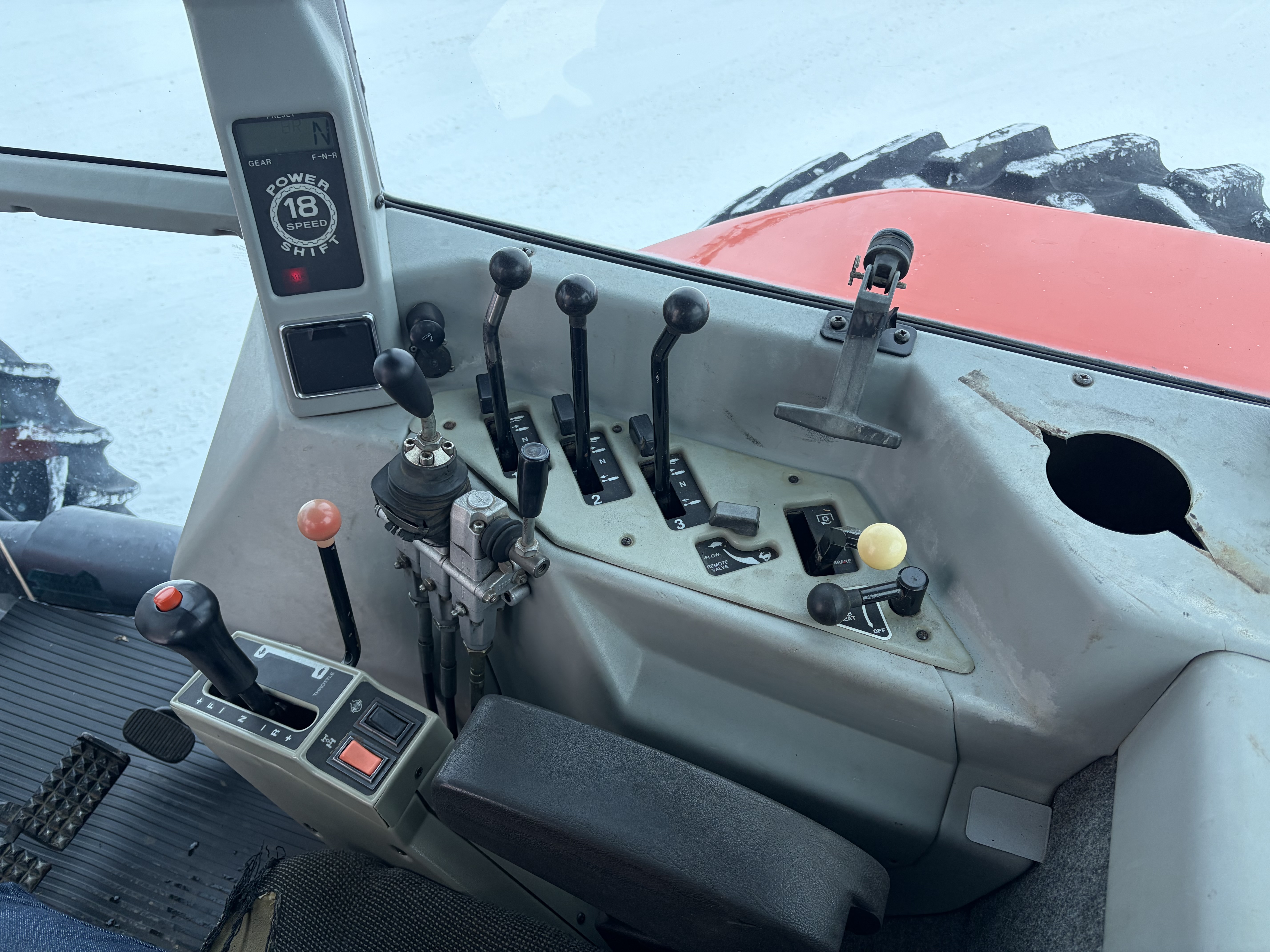 1994 AGCO Allis 9690 Tractor