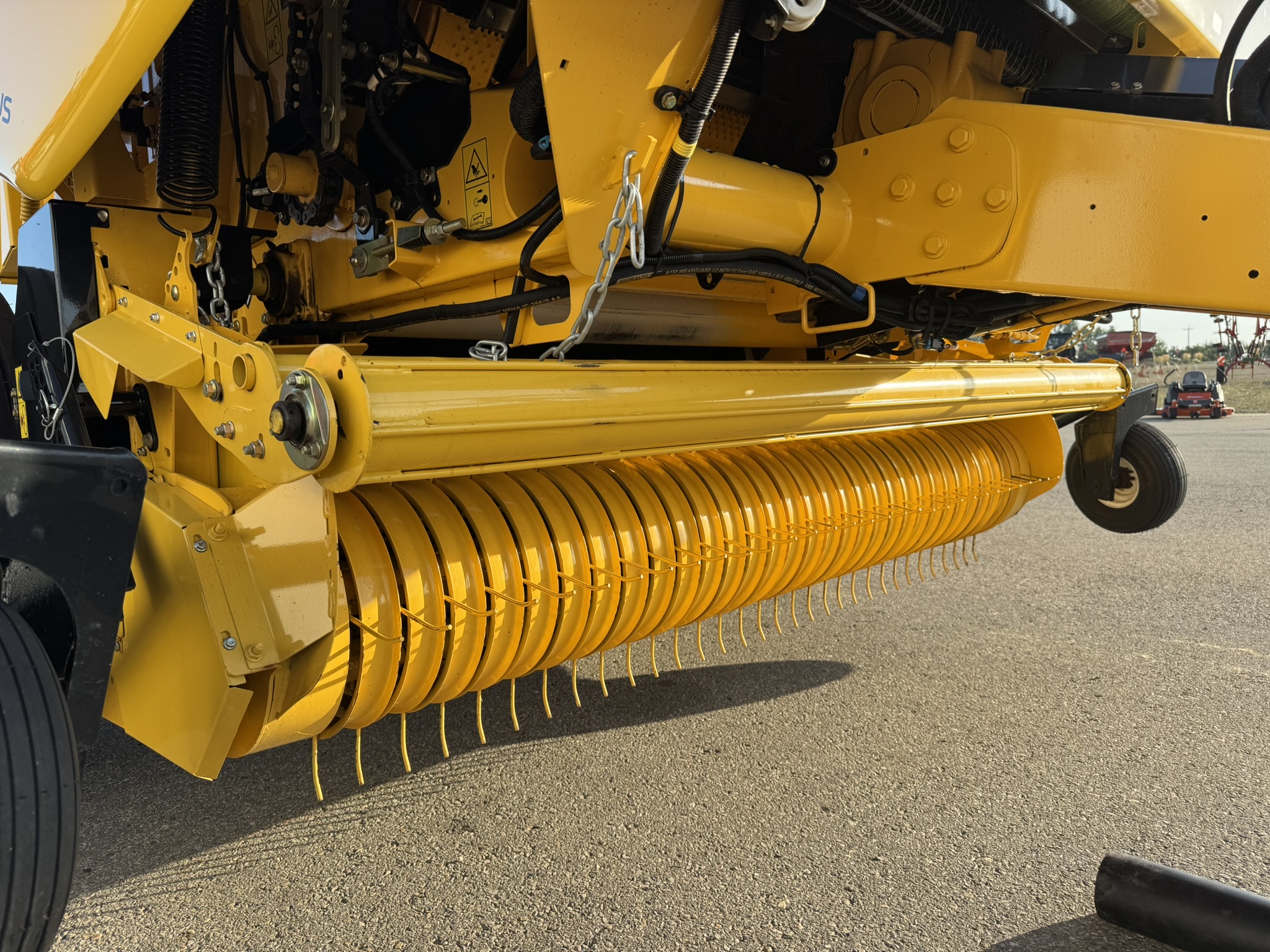 2022 New Holland Rollbelt 560 Baler/Round