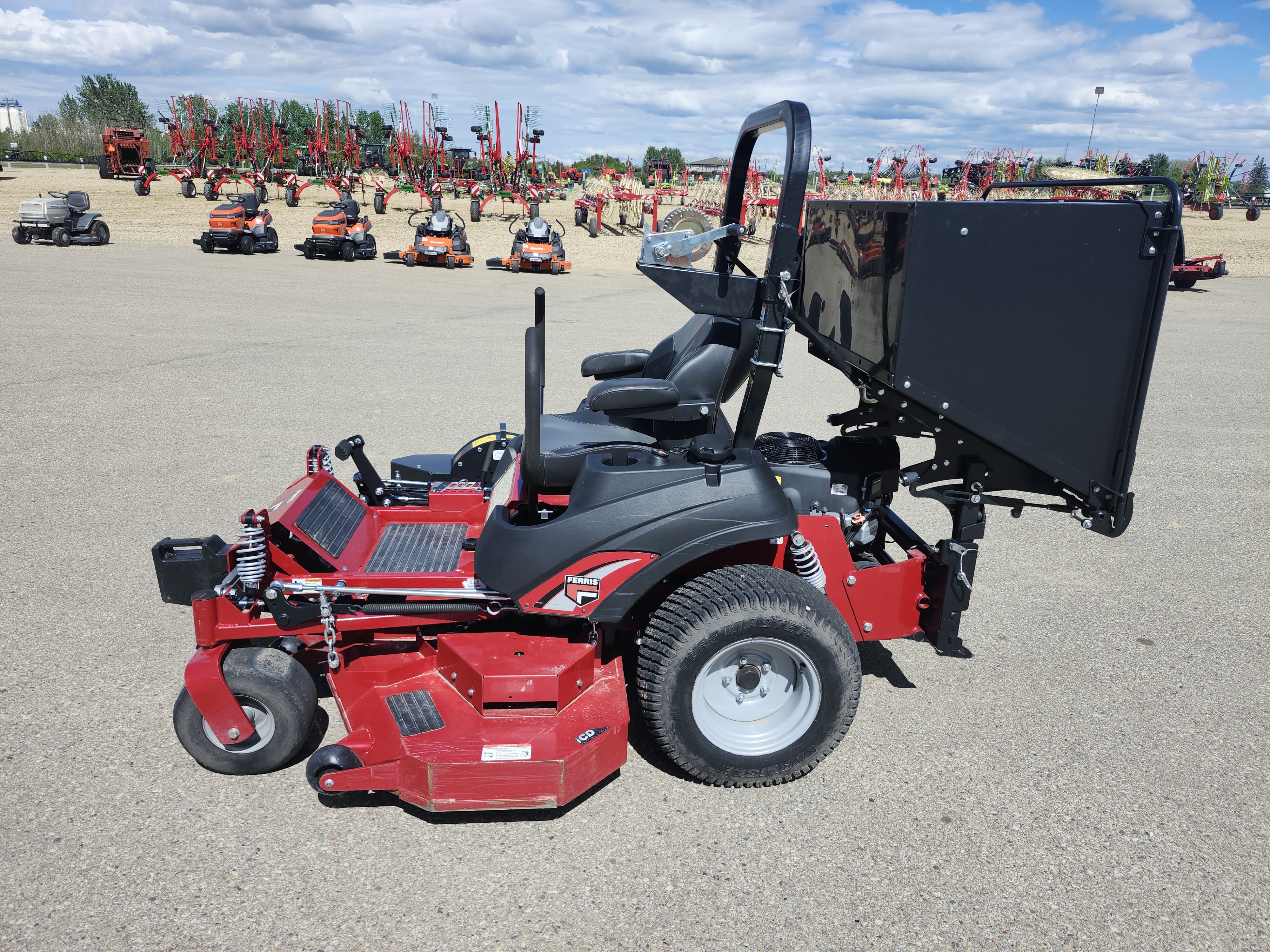 2020 Ferris ISX800 Mower/Zero Turn