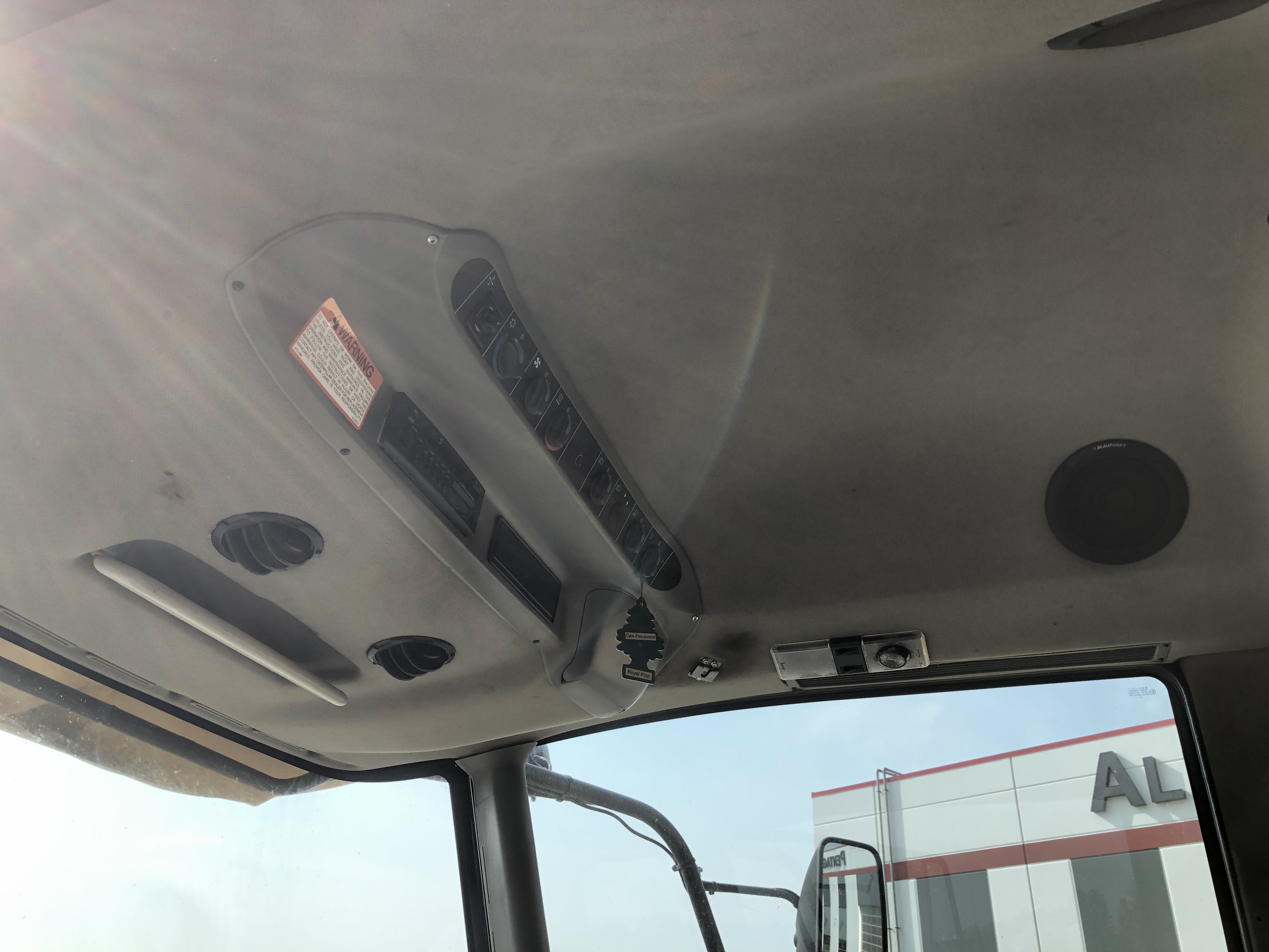 1999 CLAAS Lexion 460 Combine