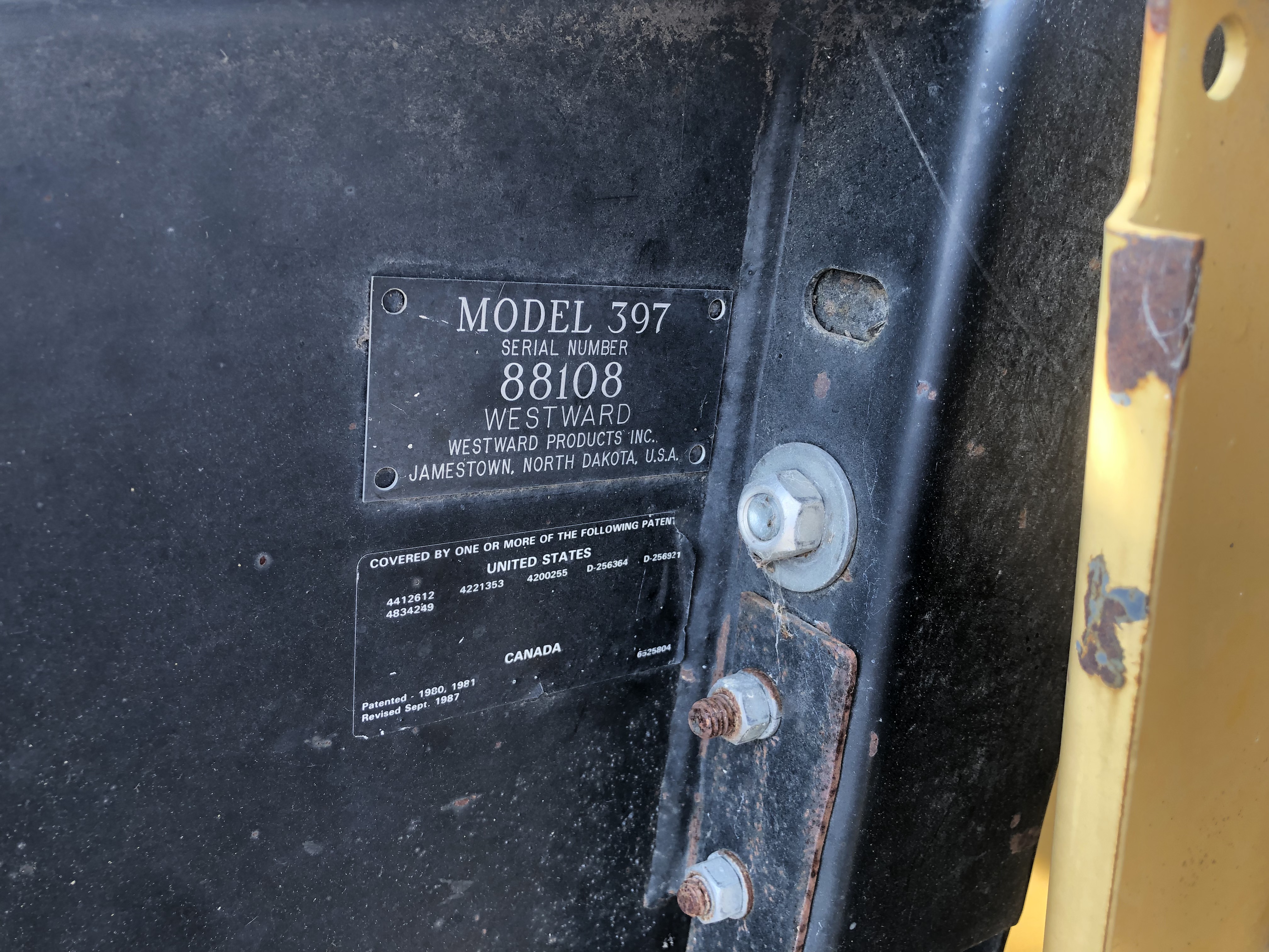 1999 CLAAS Lexion 460 Combine