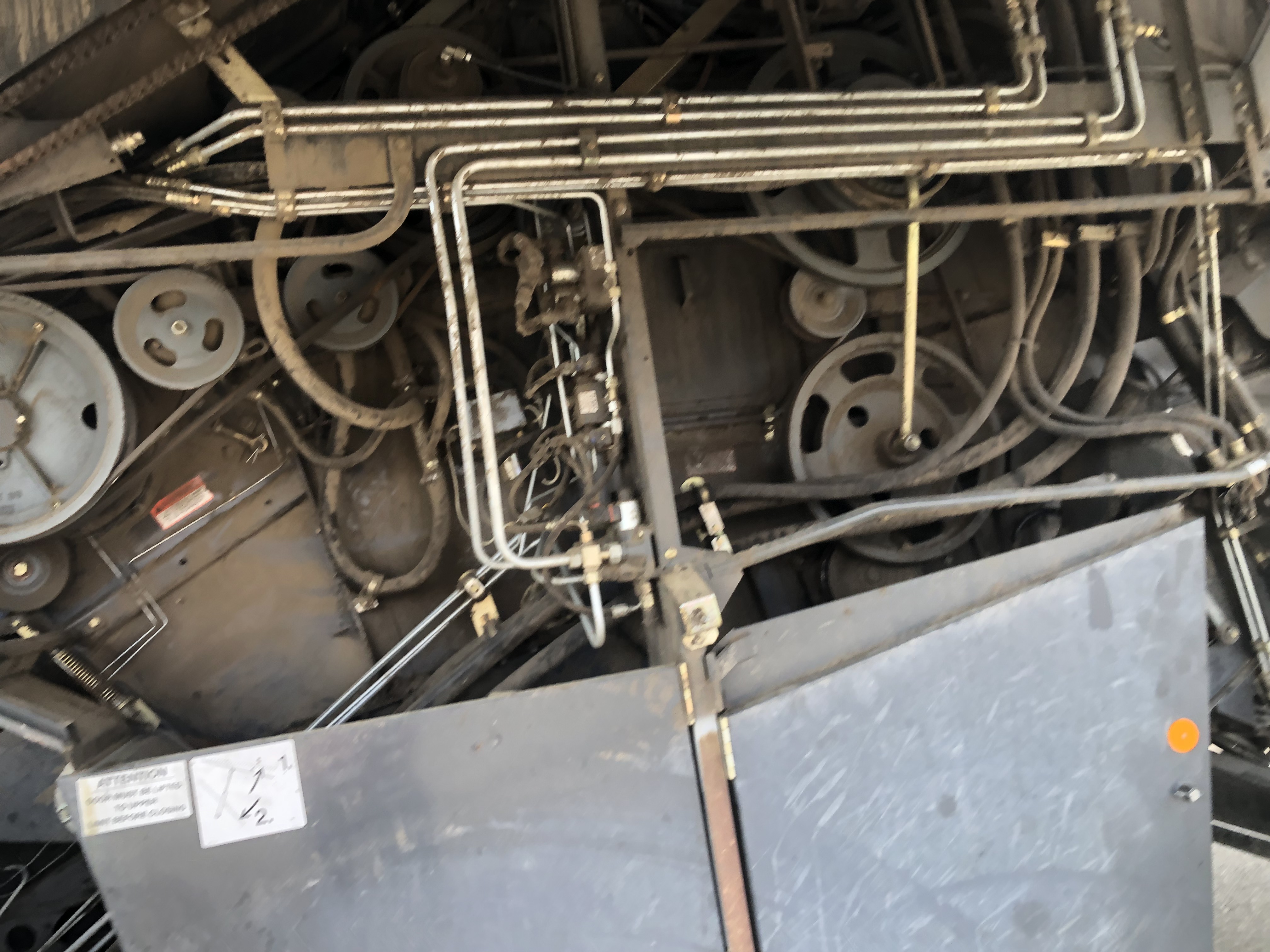 1999 CLAAS Lexion 460 Combine