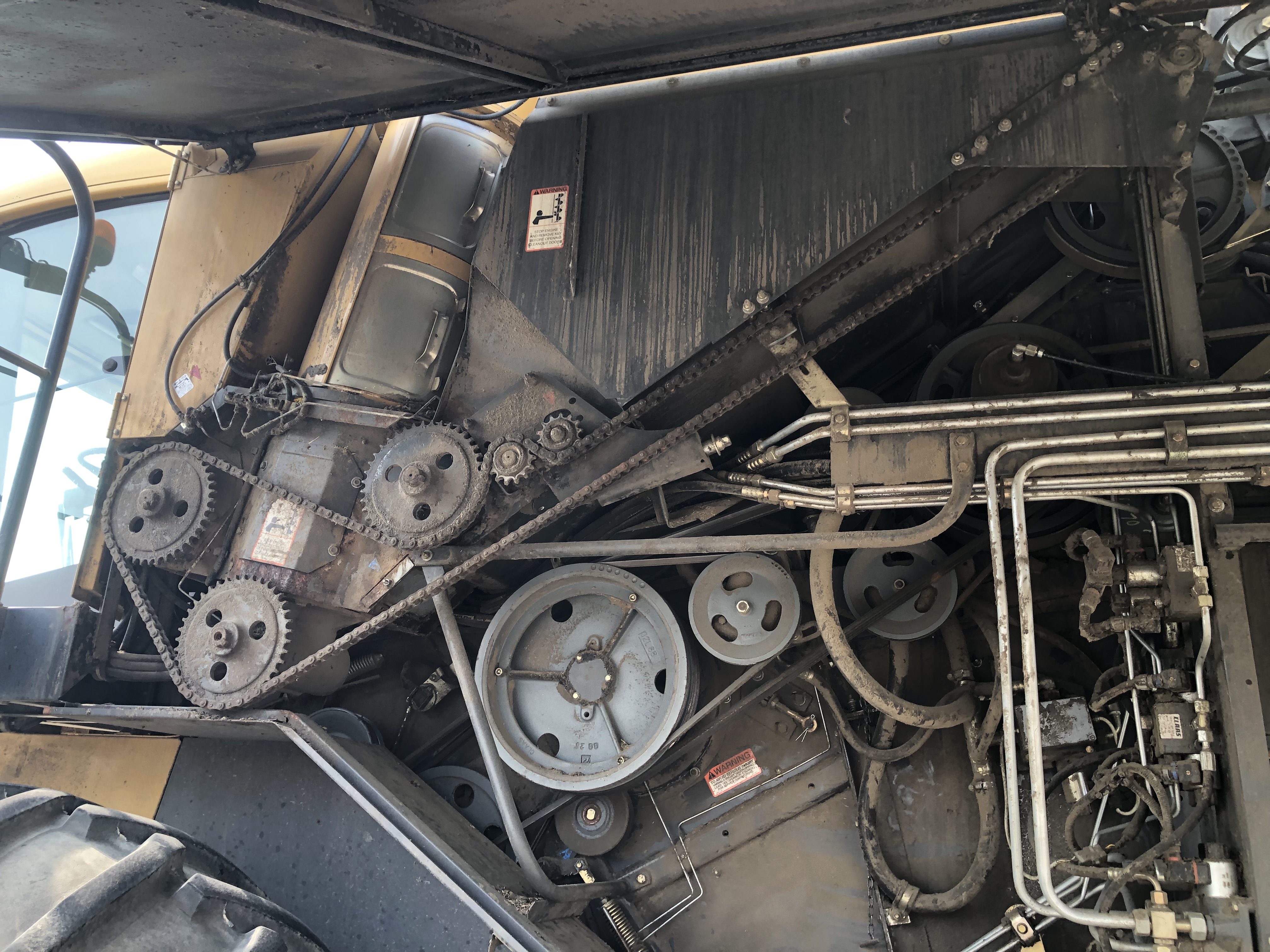 1999 CLAAS Lexion 460 Combine