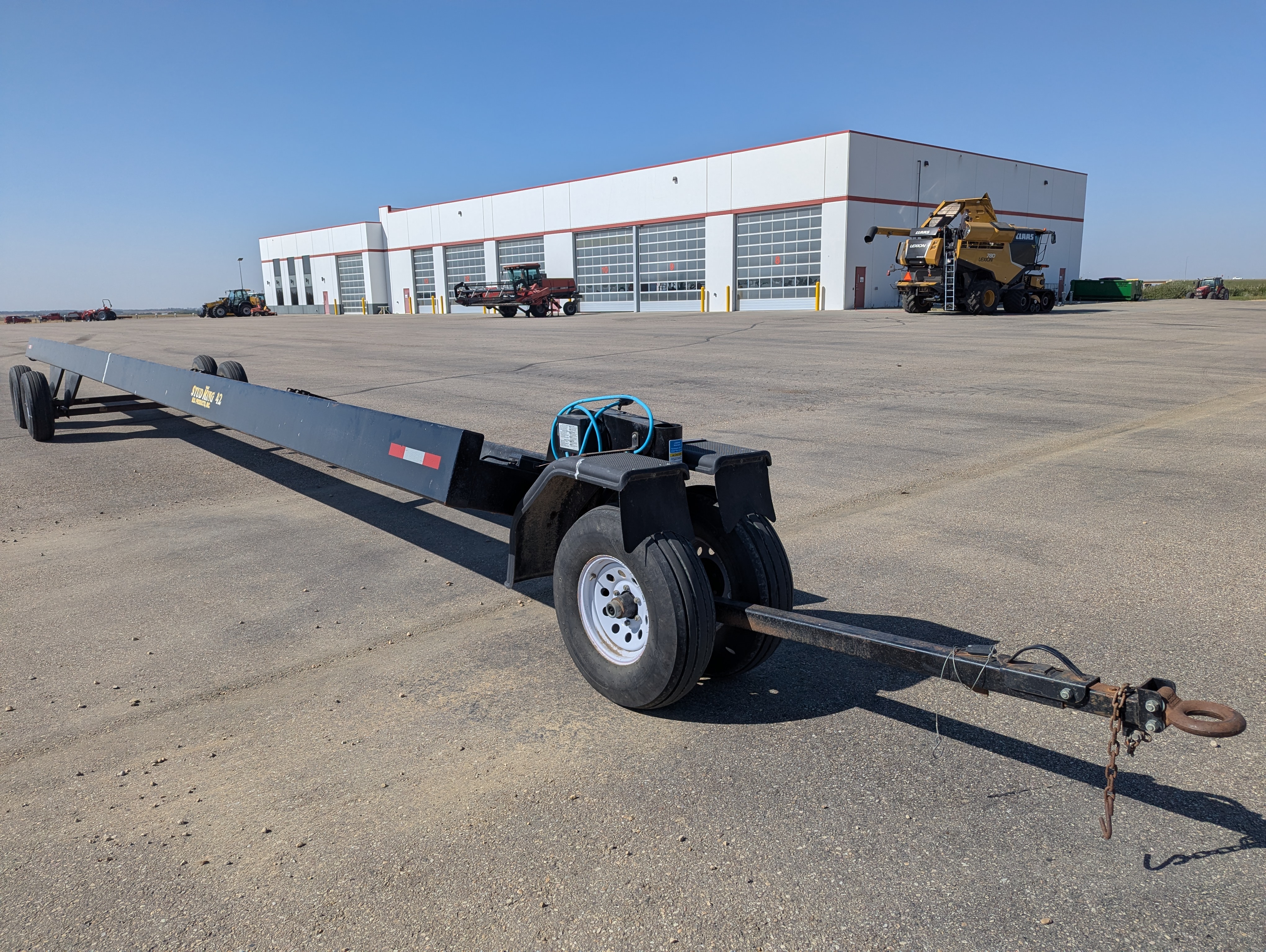 Stud King MD42 Header Transport