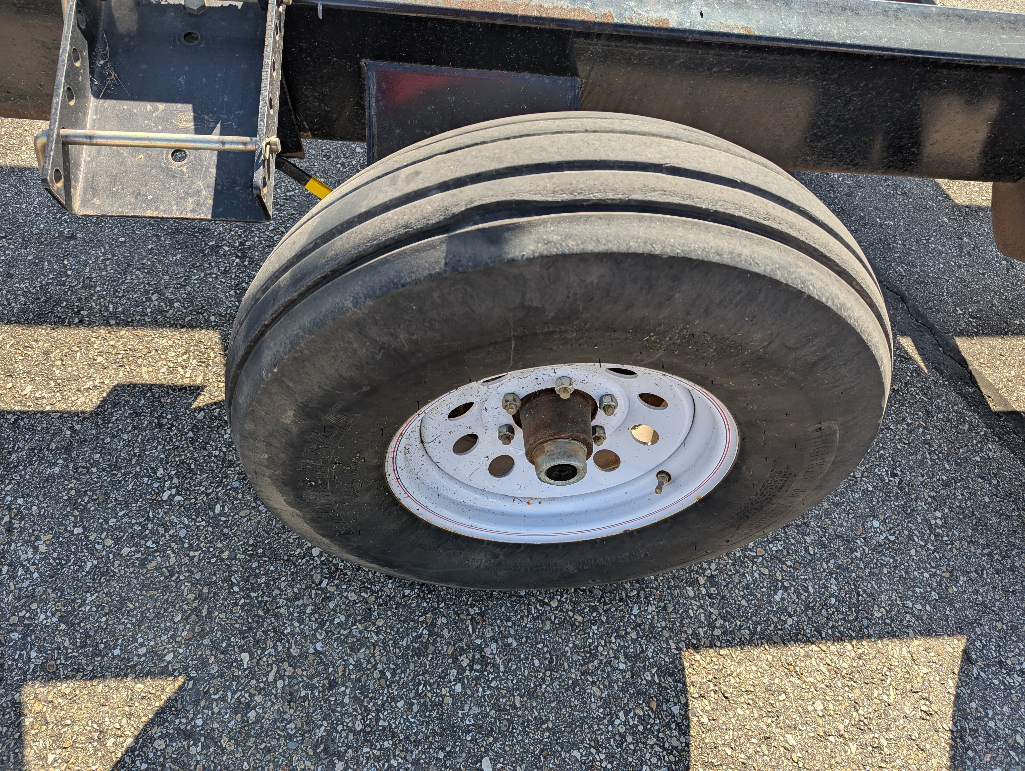 Stud King MD42 Header Transport