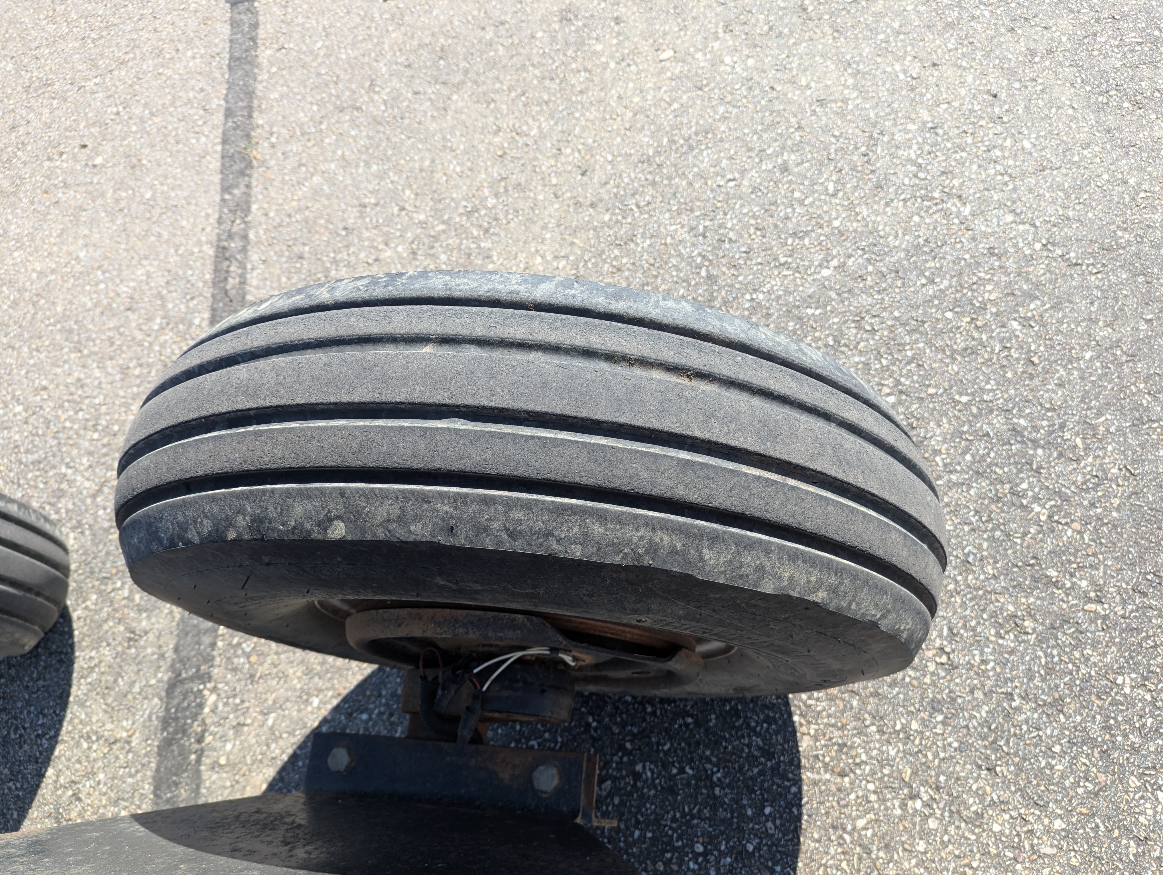 Stud King MD42 Header Transport