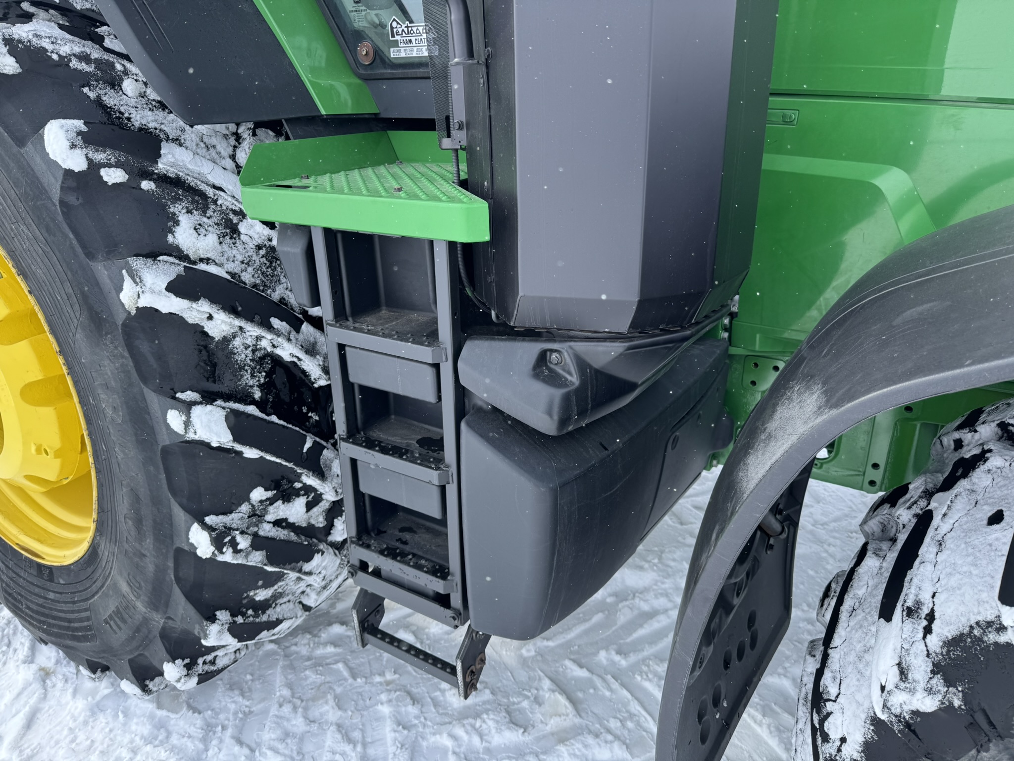 2021 John Deere 7R 290 Tractor