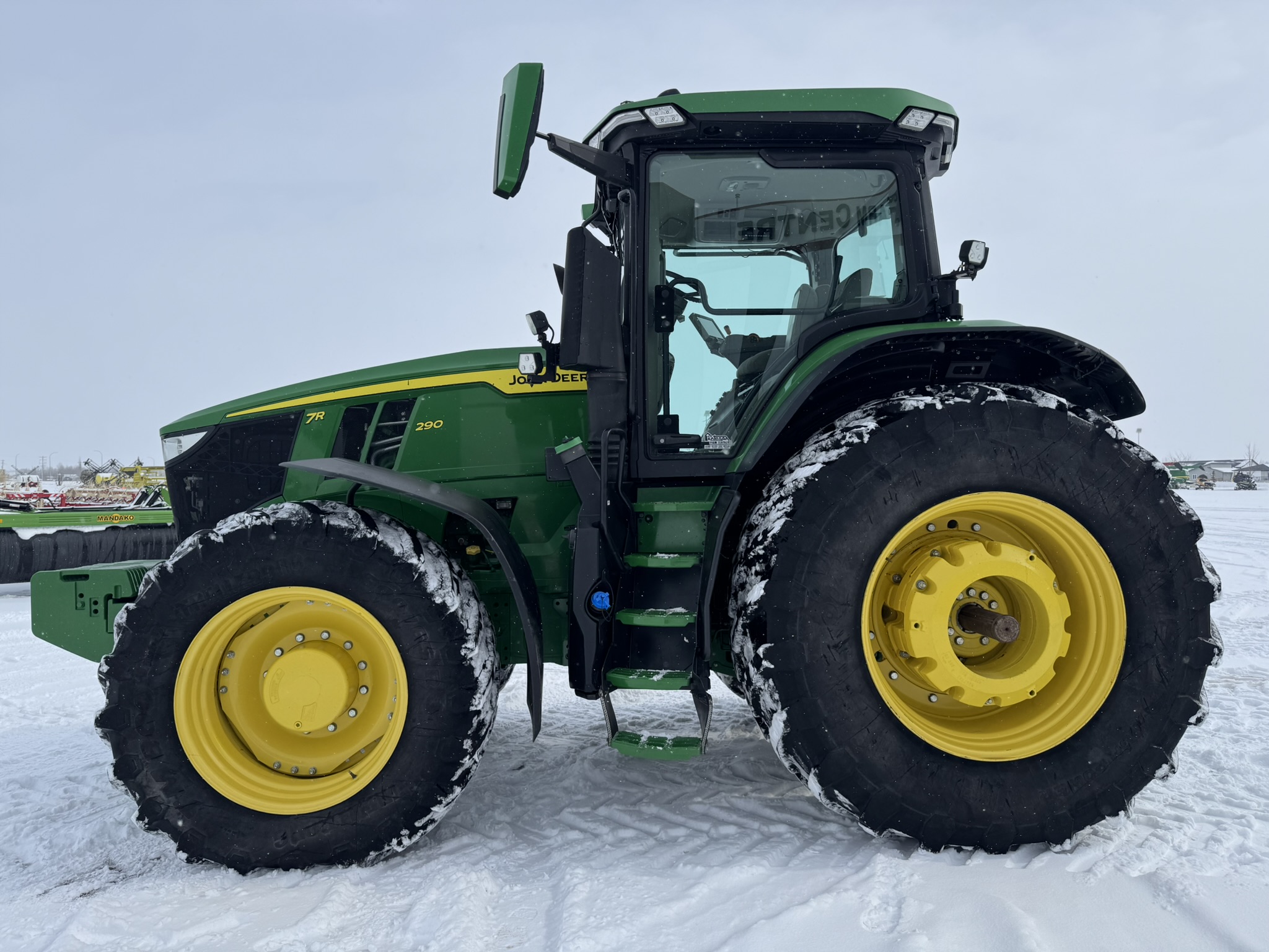 2021 John Deere 7R 290 Tractor