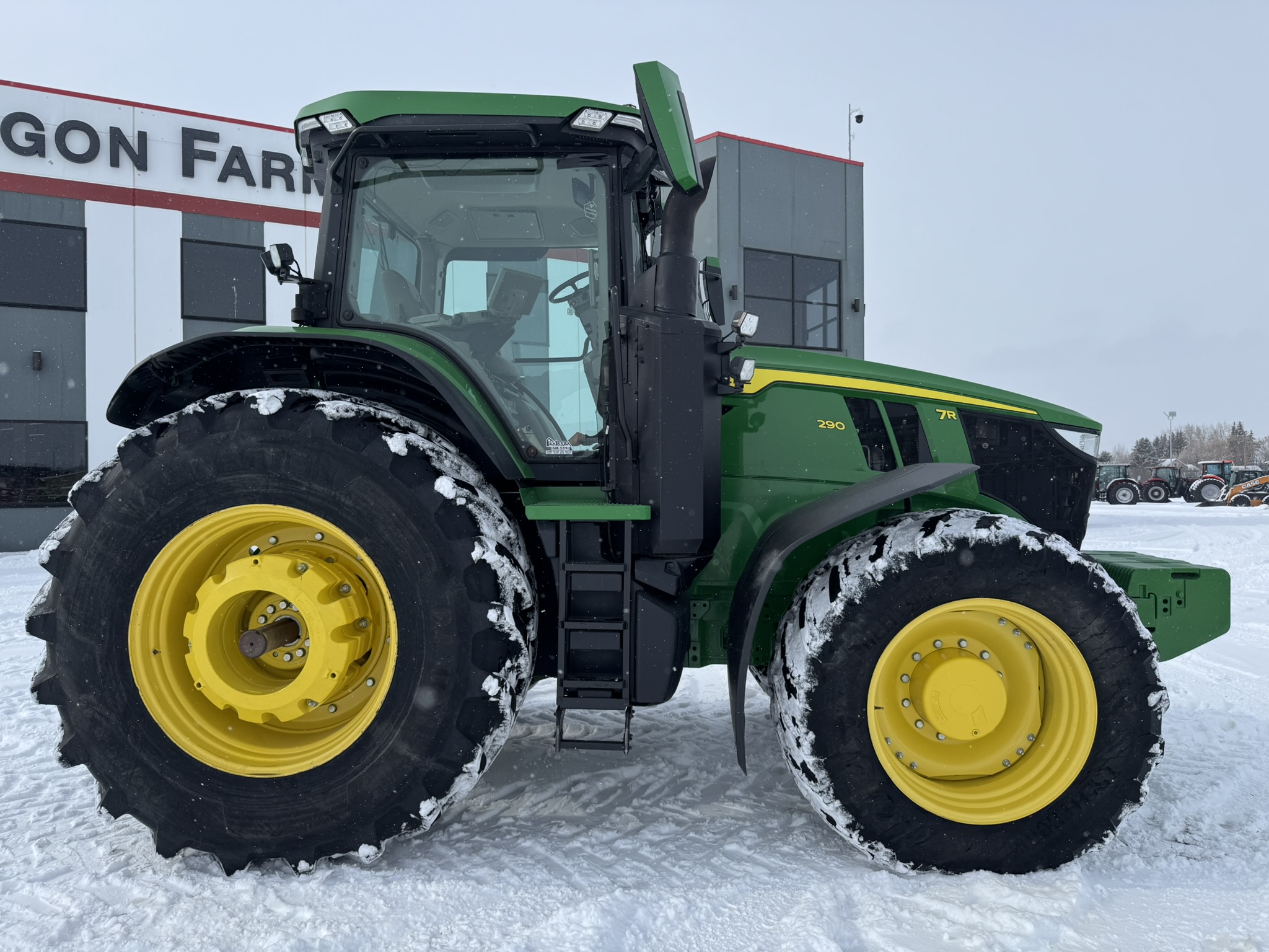 2021 John Deere 7R 290 Tractor