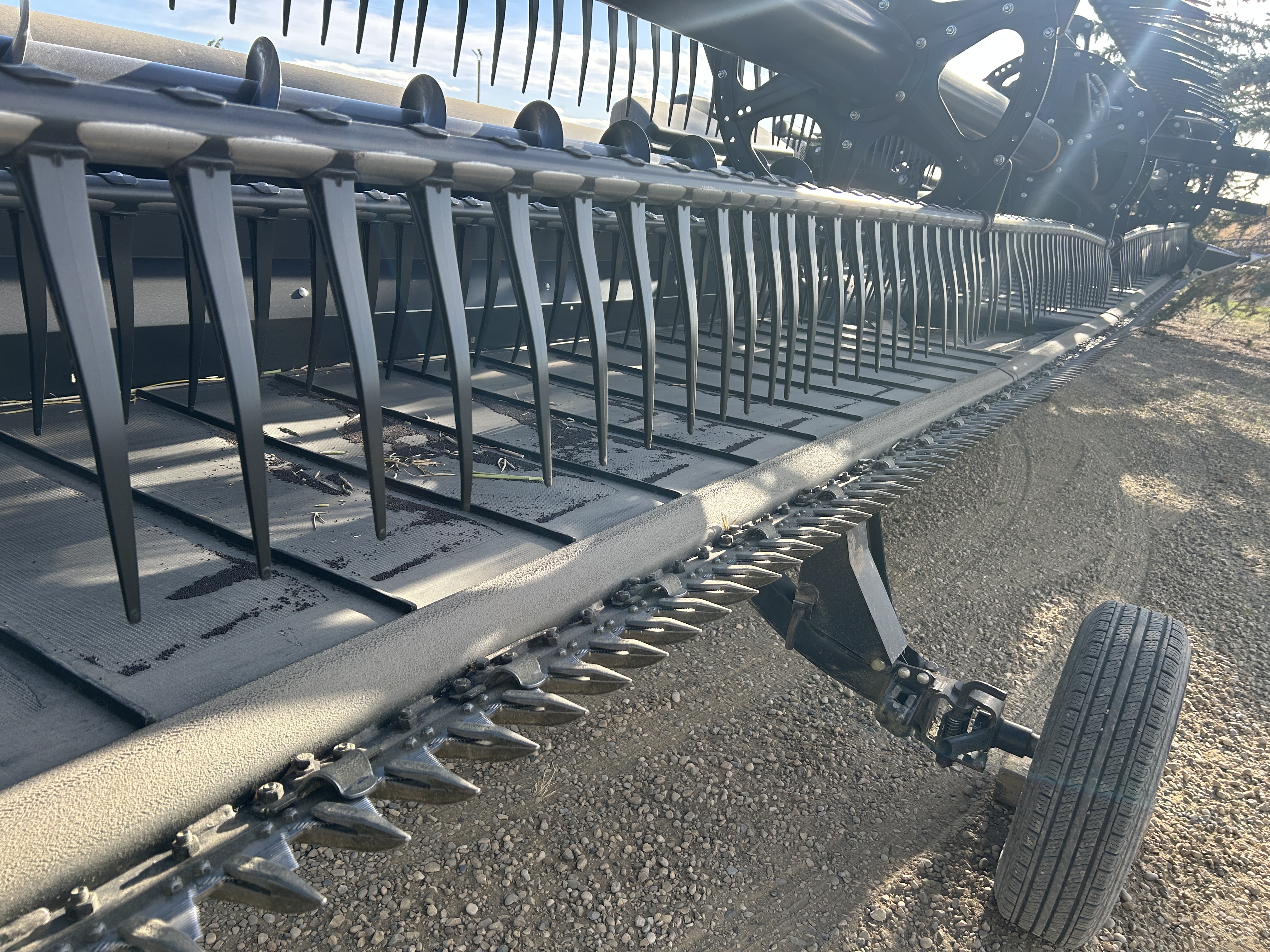 2018 MacDon FD135 Header Combine