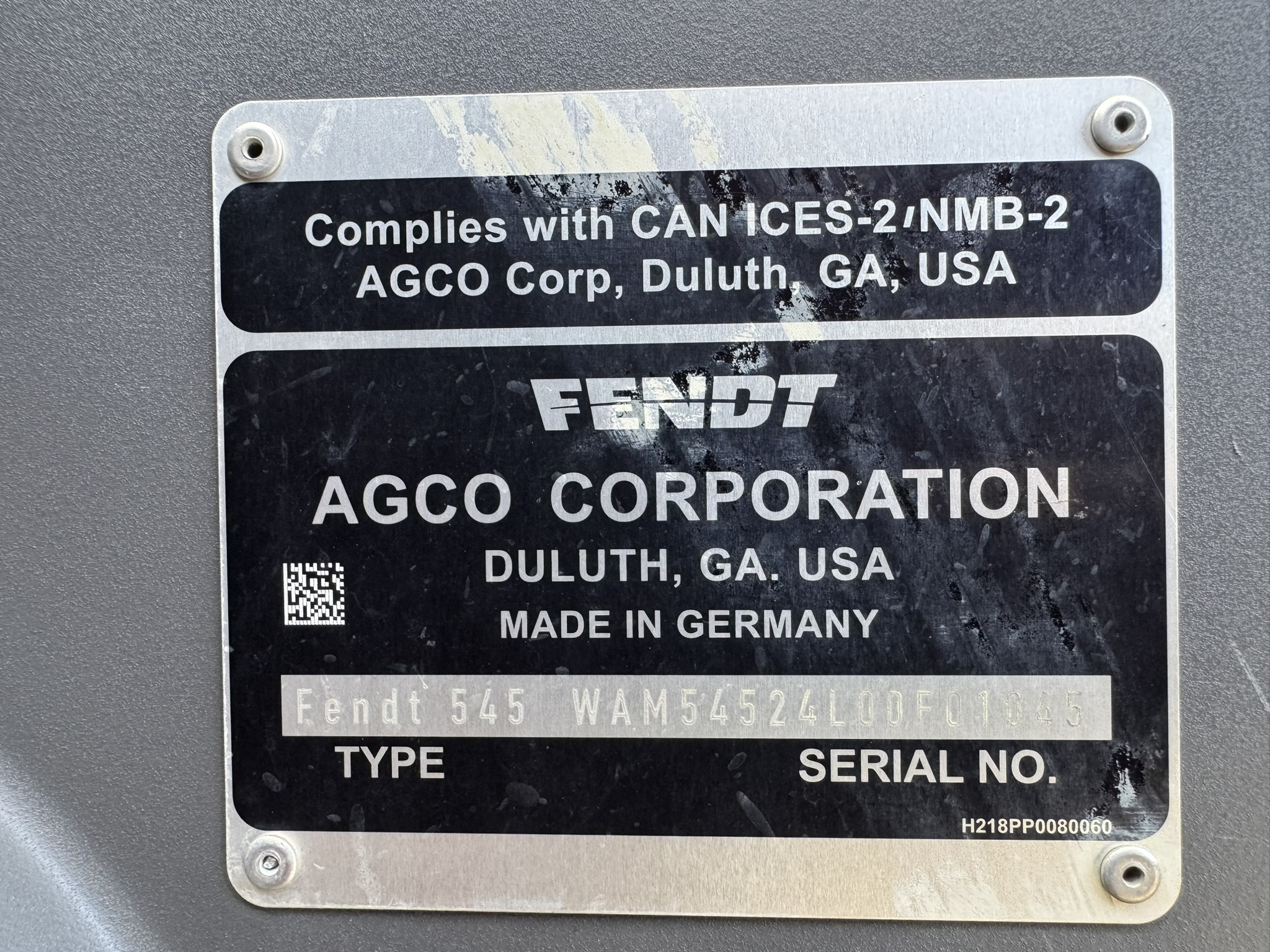 2023 Fendt 1042 Gen3 Tractor