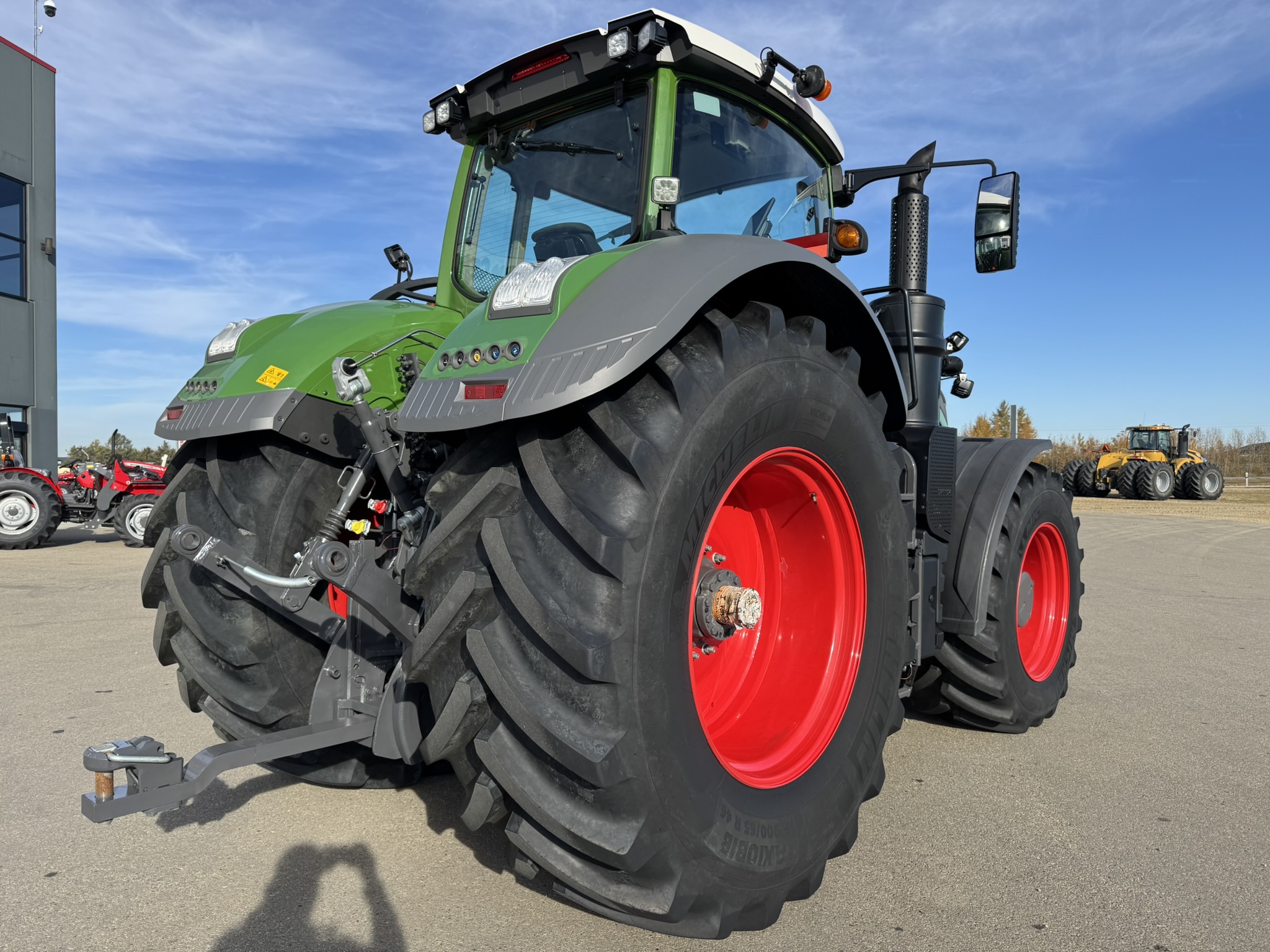 2023 Fendt 1042 Gen3 Tractor