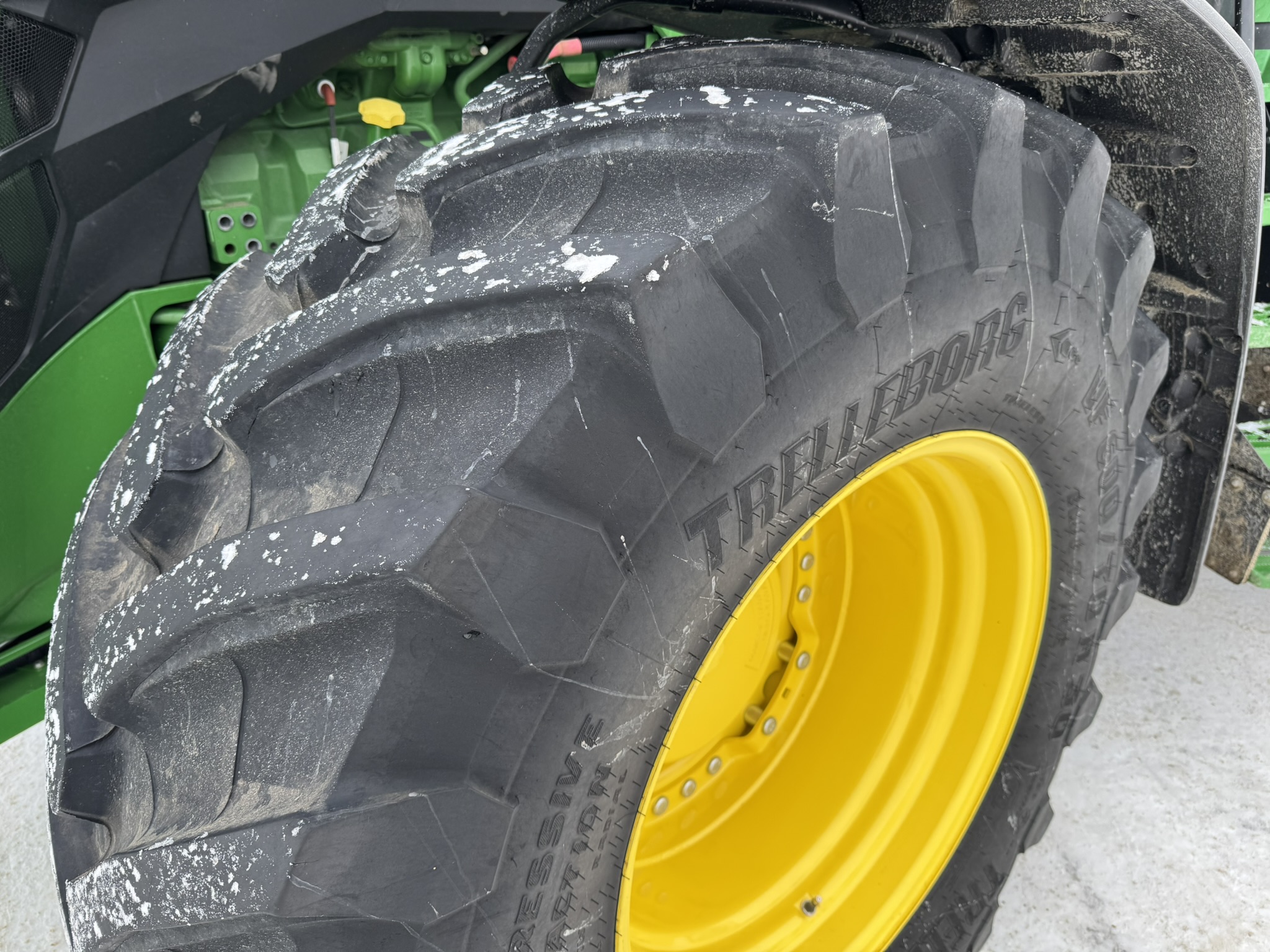 2024 John Deere 8R 310 Tractor