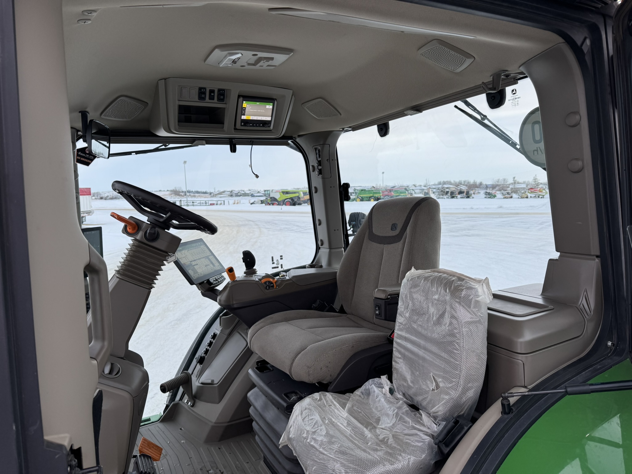 2024 John Deere 8R 310 Tractor