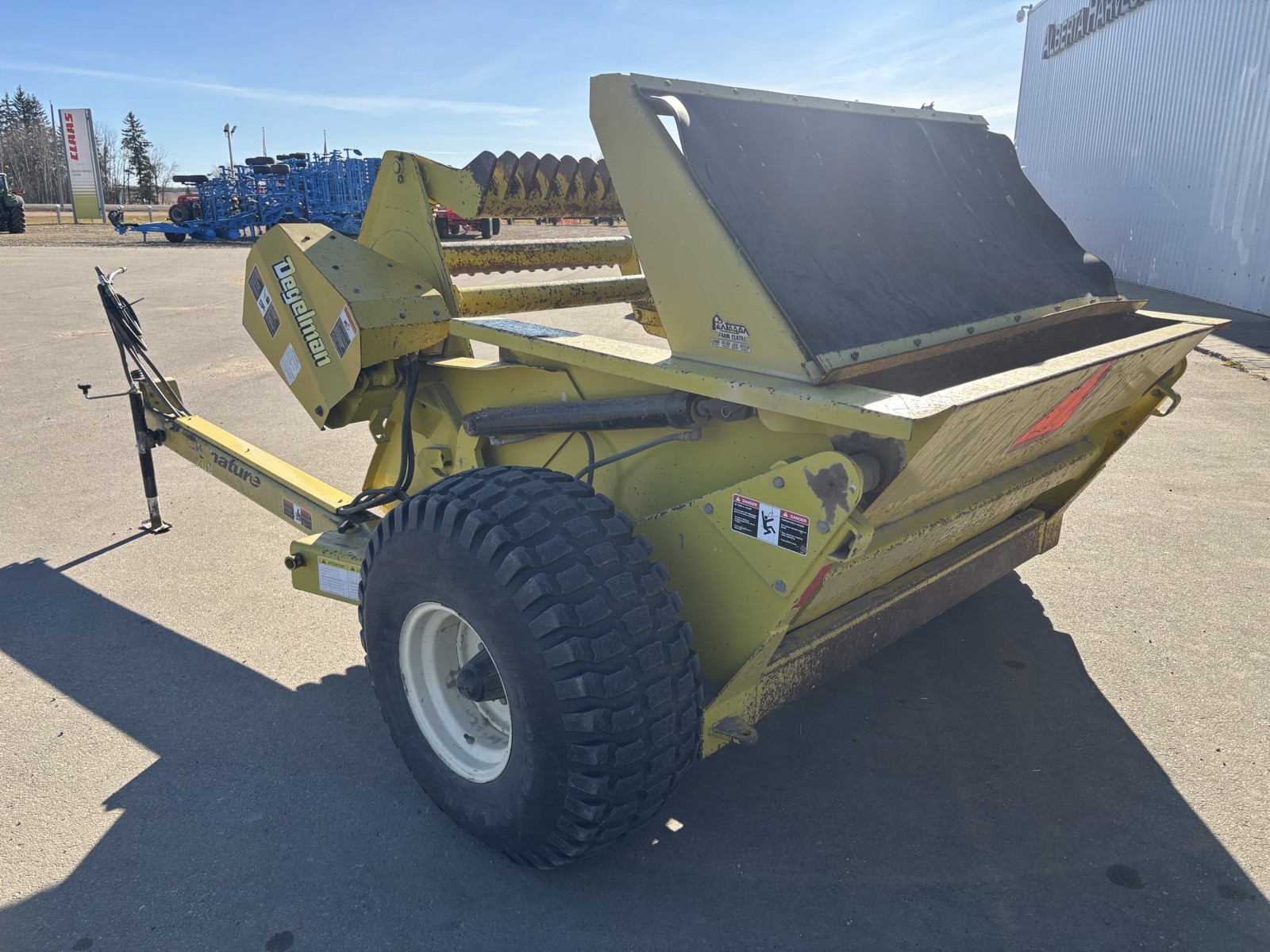 Degelman 7200 Rock Picker