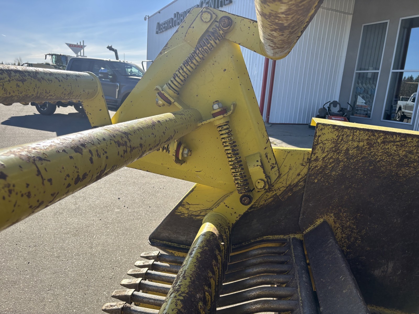 Degelman 7200 Rock Picker